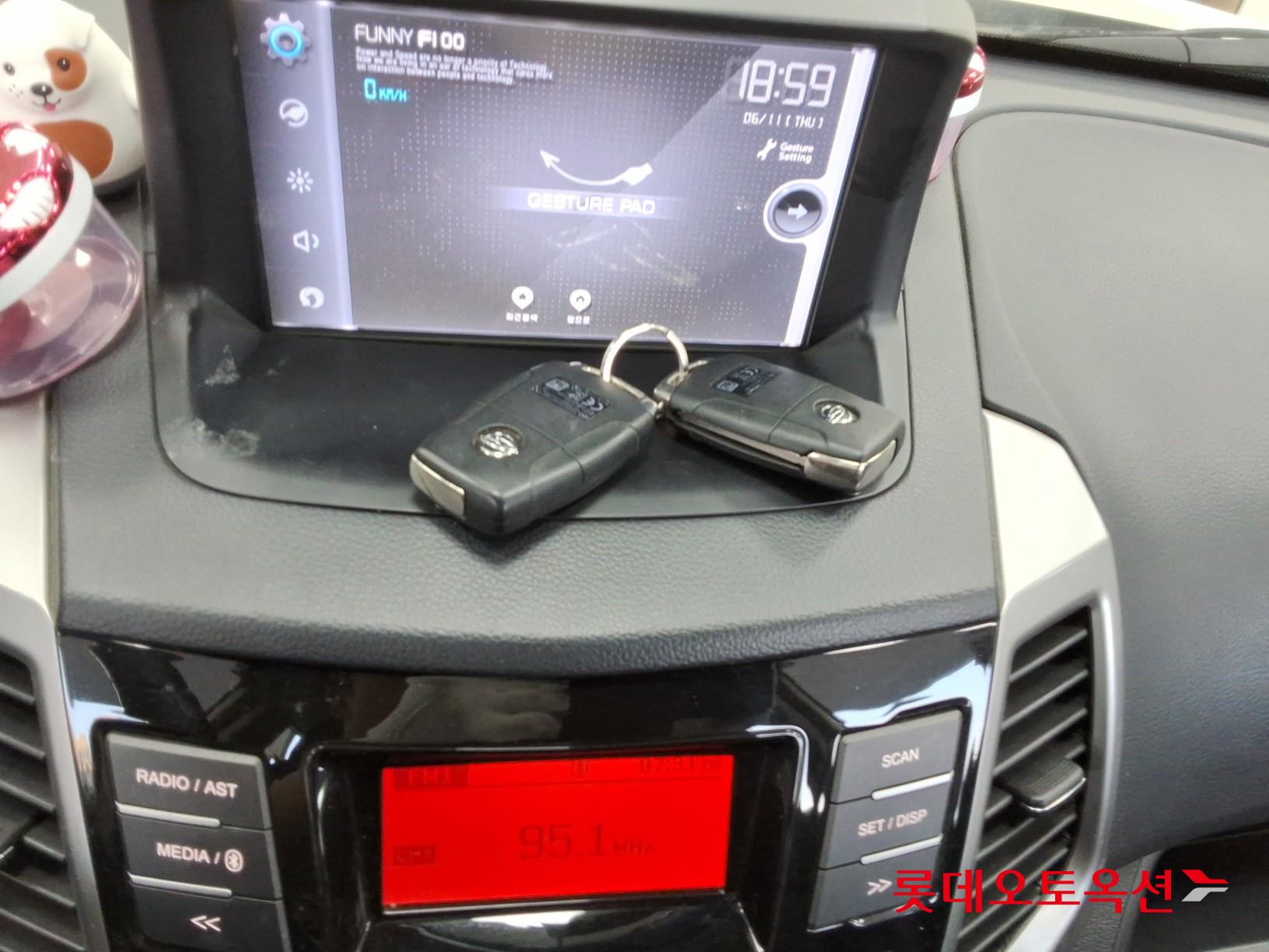 2016 - ssangyong tivoli