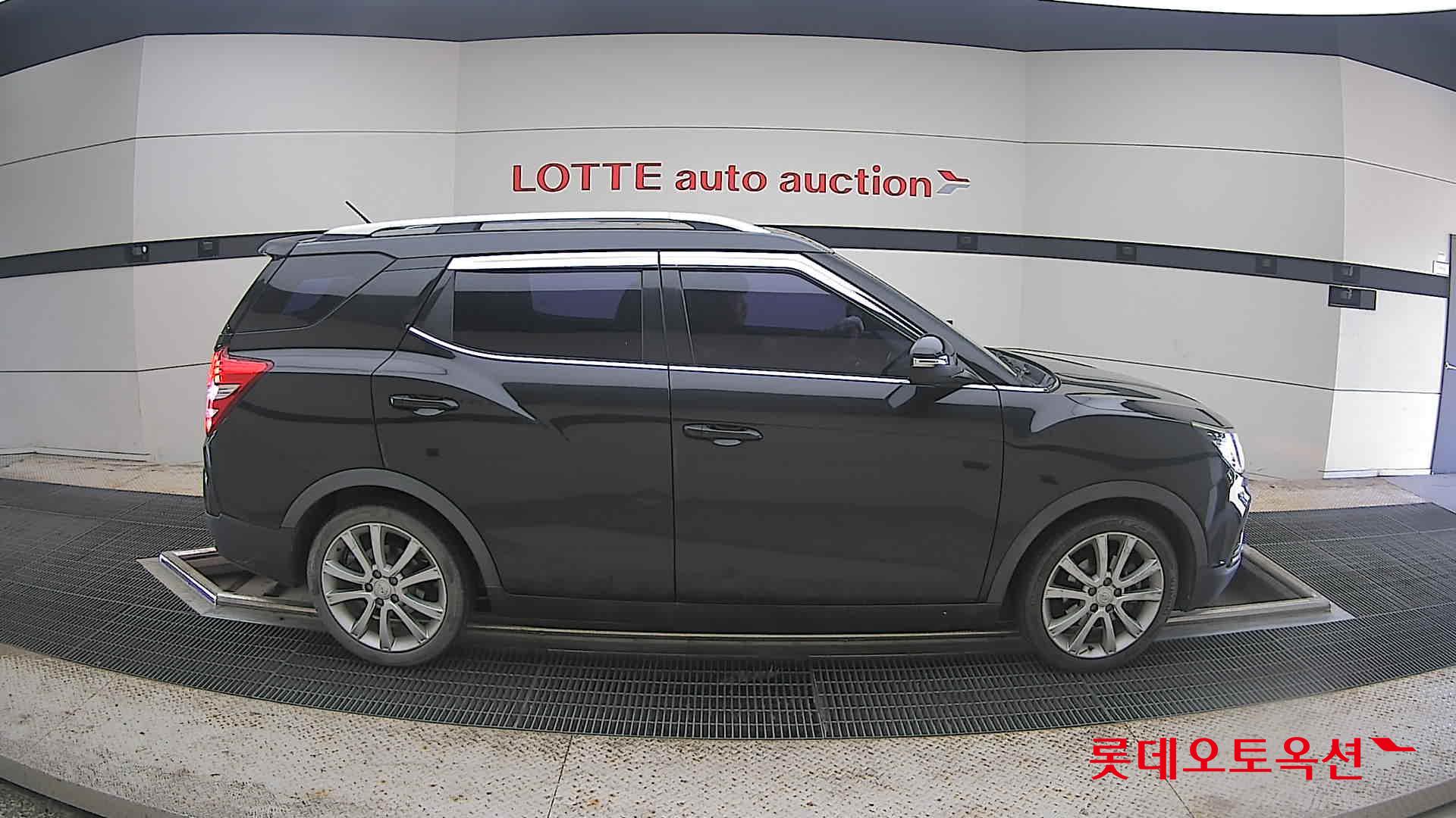 2016 - ssangyong tivoli
