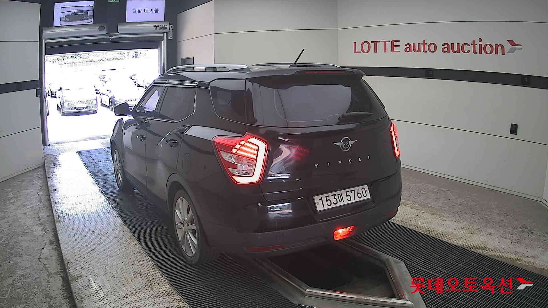 2016 - ssangyong tivoli