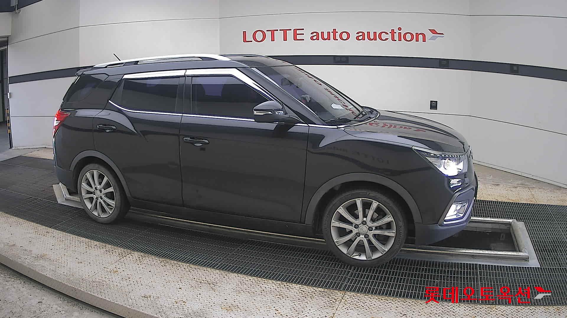 2016 - ssangyong tivoli