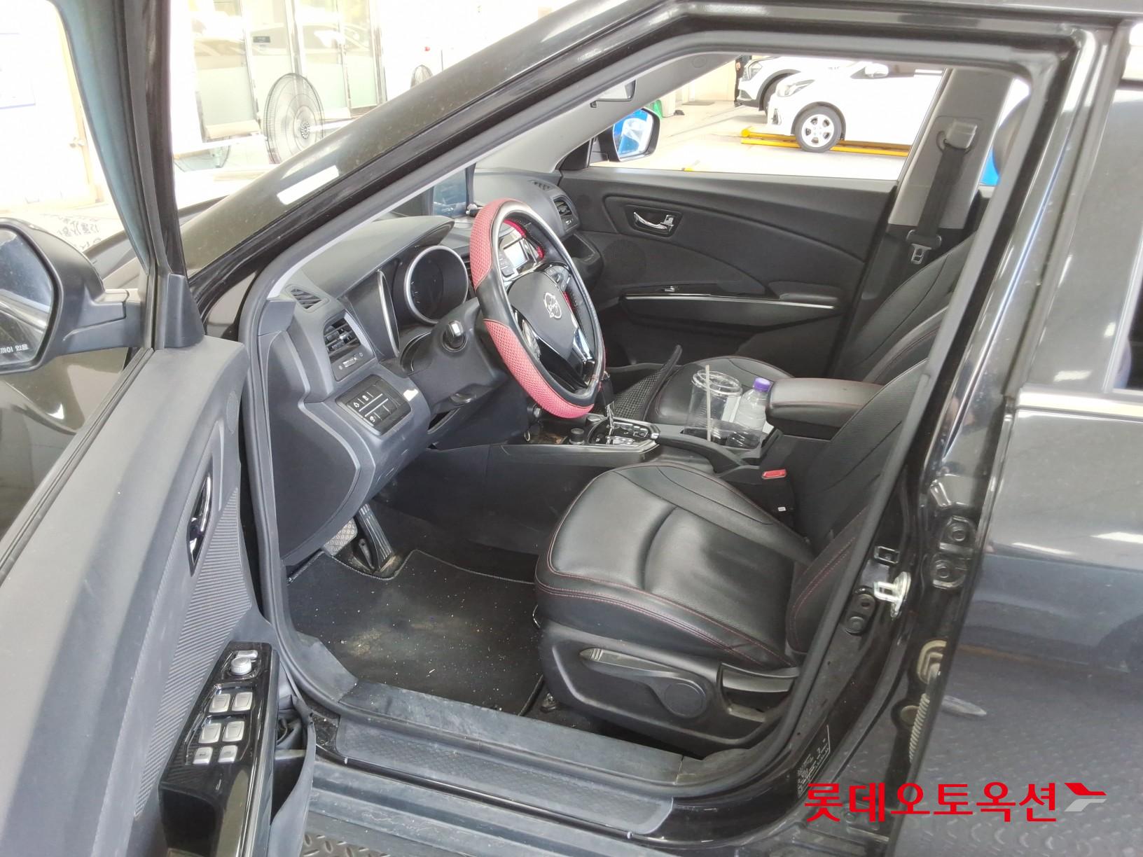 2016 - ssangyong tivoli