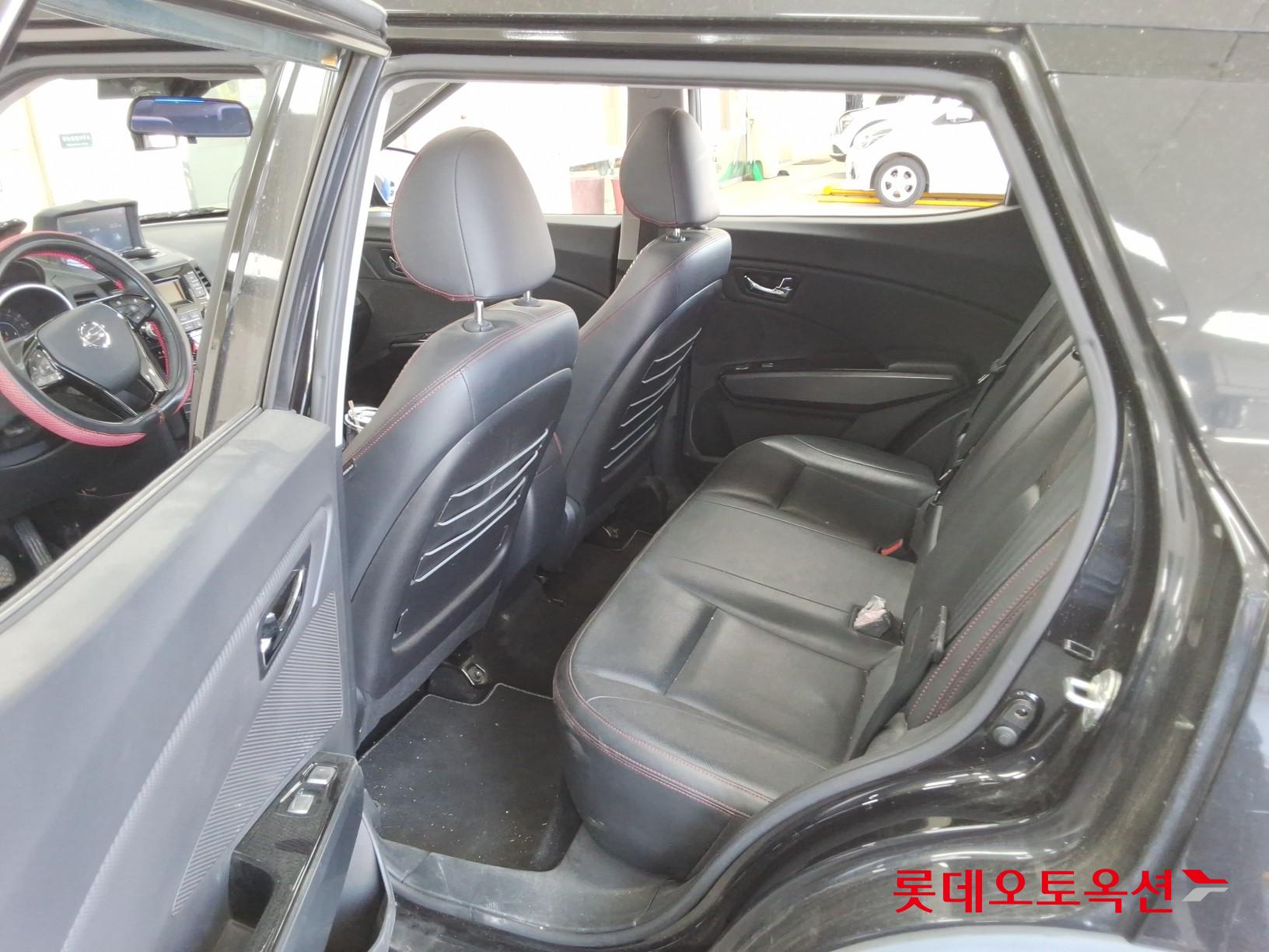 2016 - ssangyong tivoli