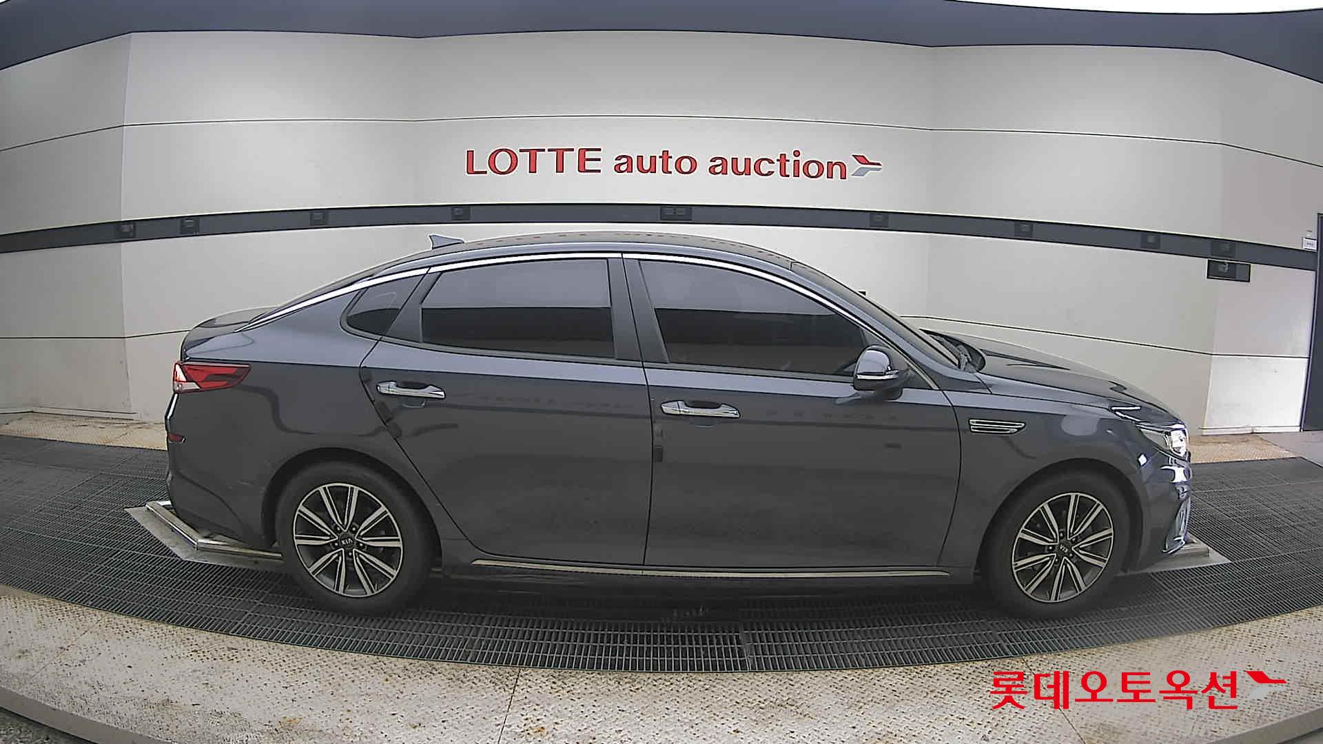 2019 - kia k5