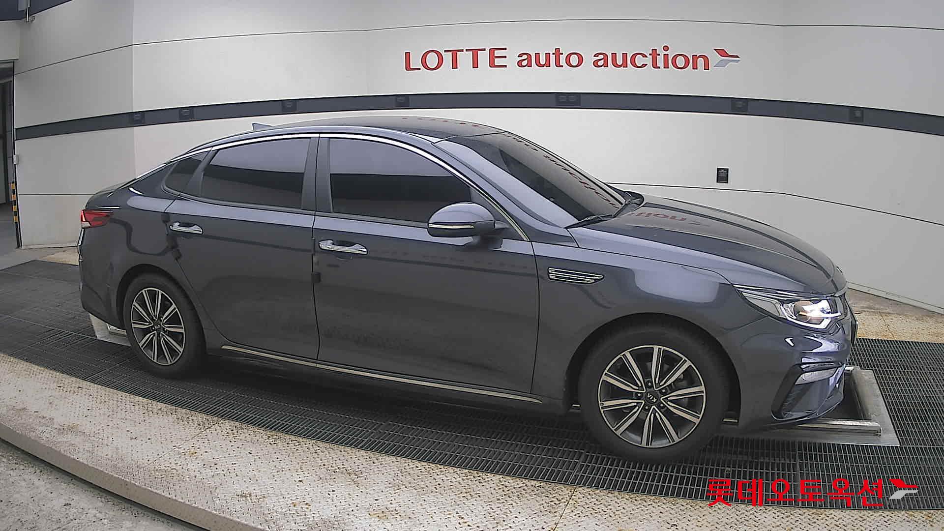 2019 - kia k5