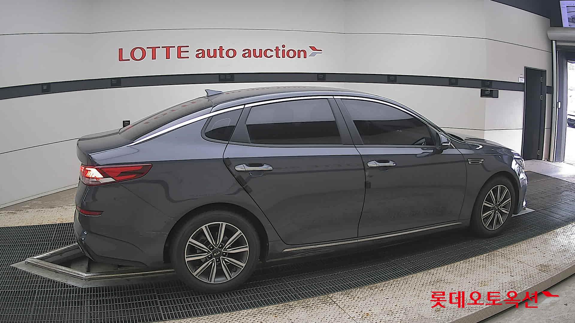 2019 - kia k5