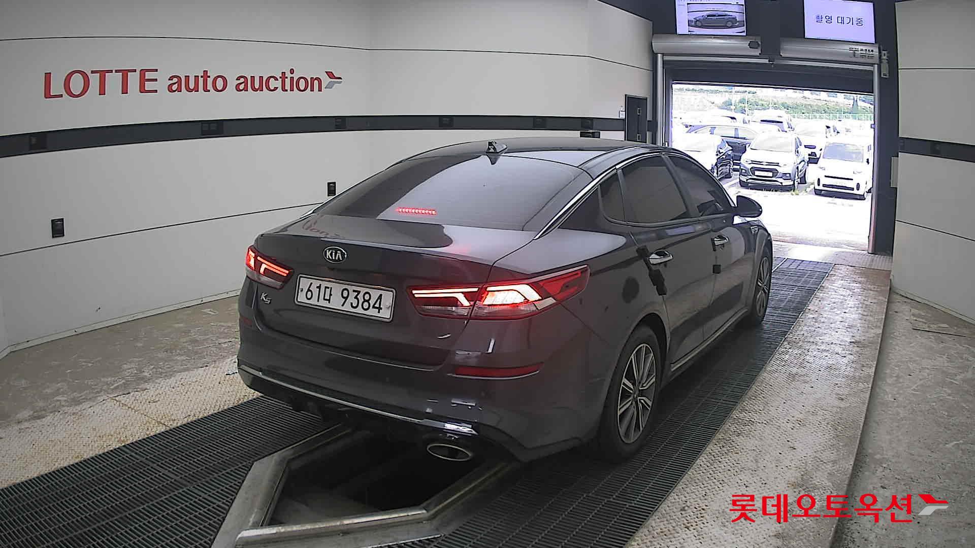 2019 - kia k5