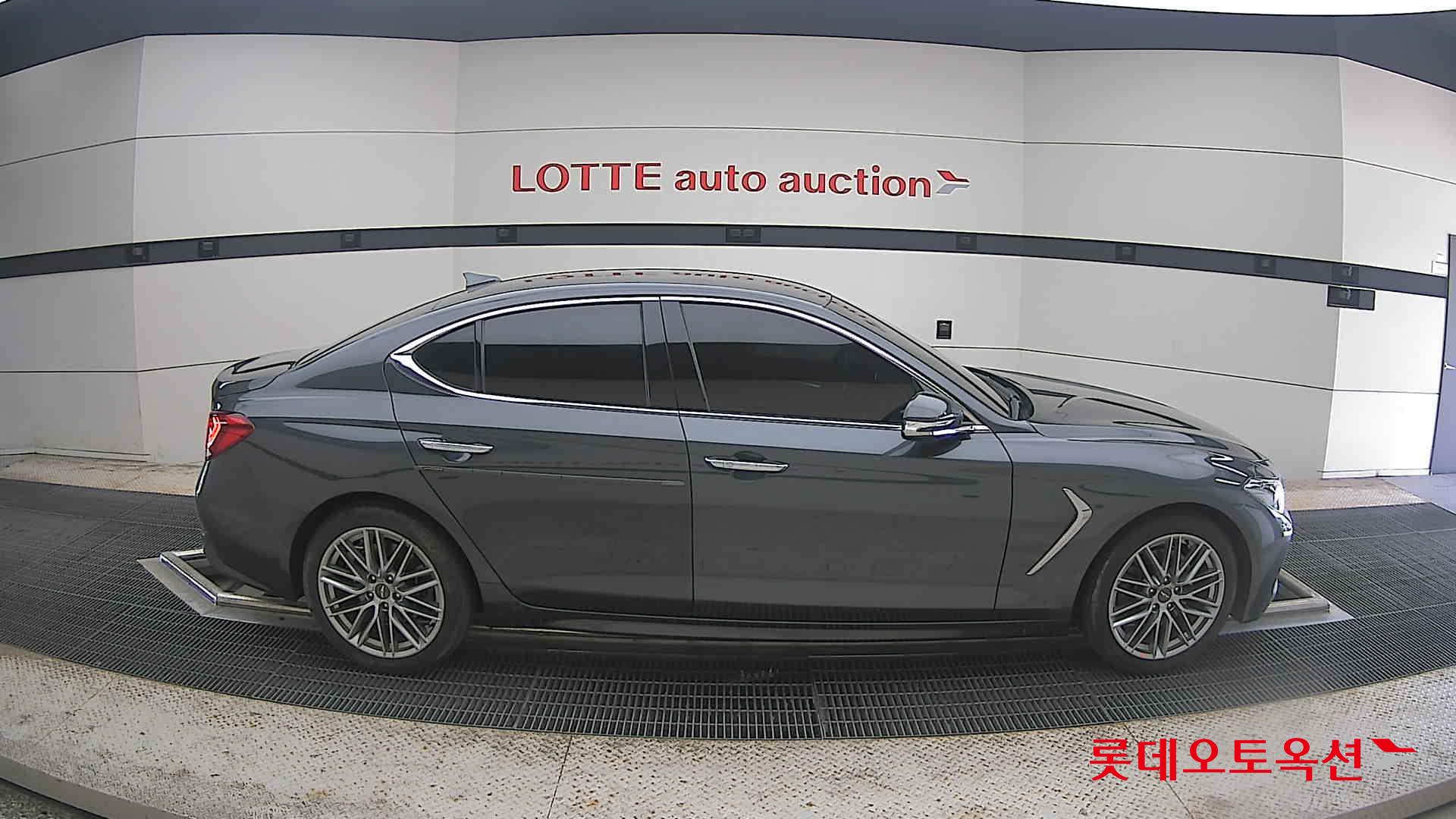 2019 - genesis g70