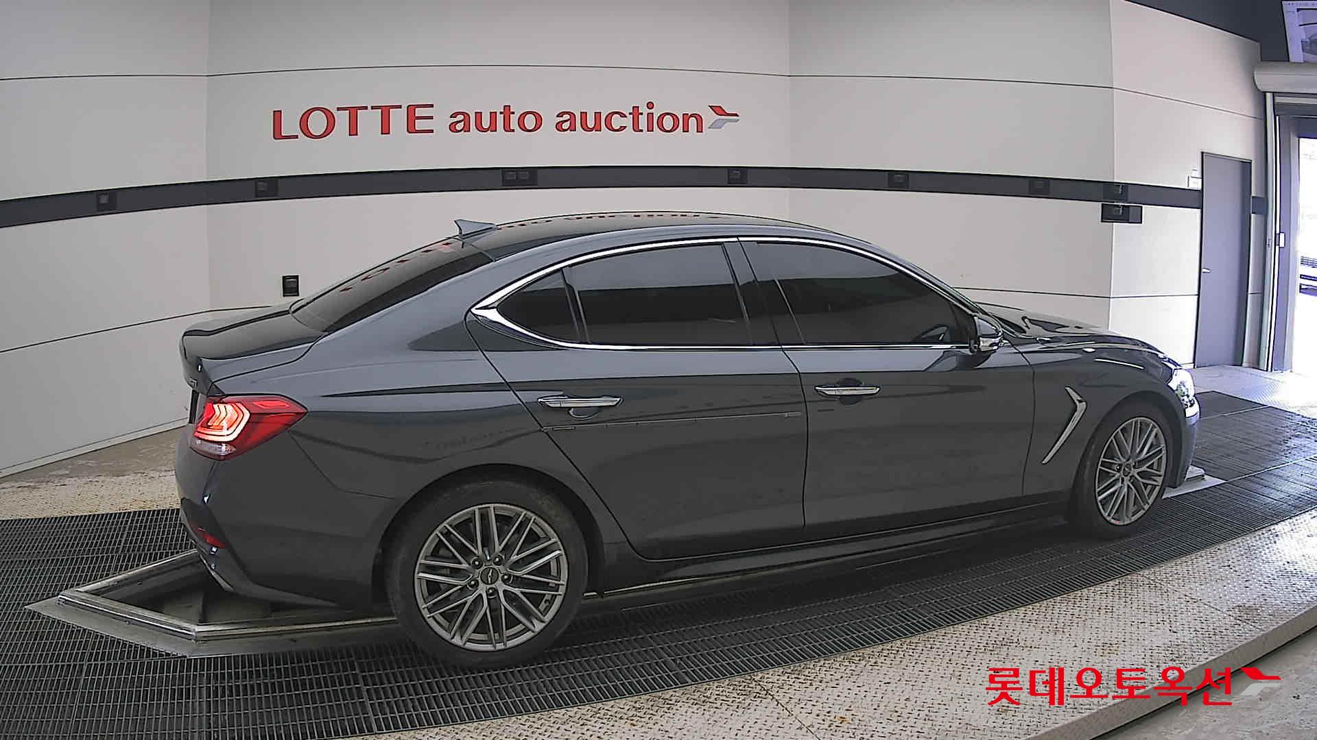 2019 - genesis g70