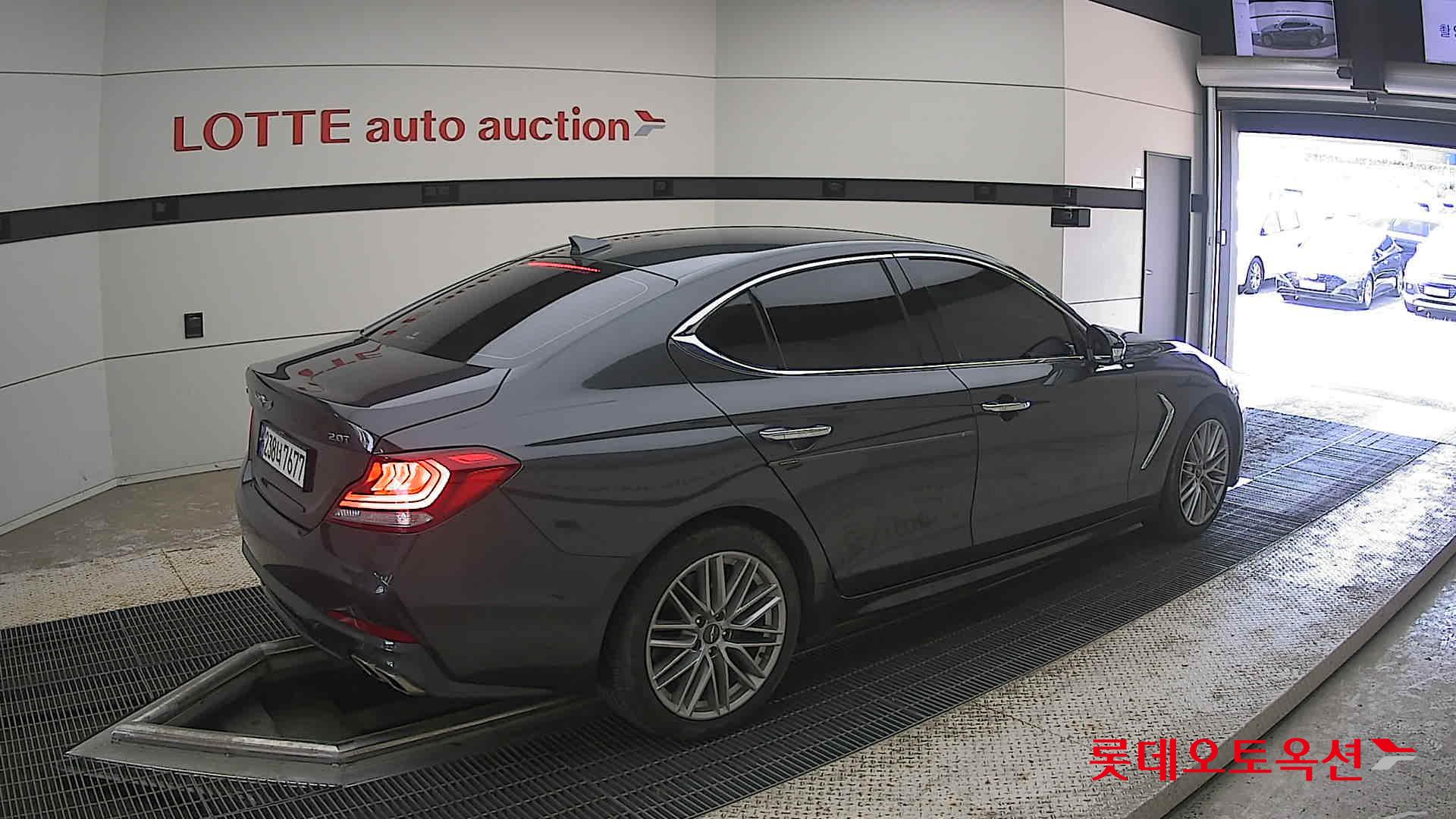 2019 - genesis g70