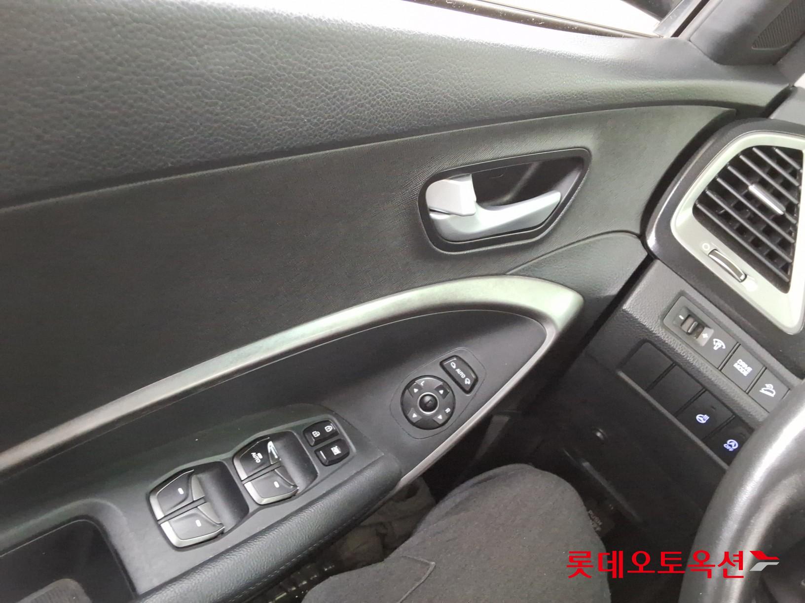2016 - hyundai santafe