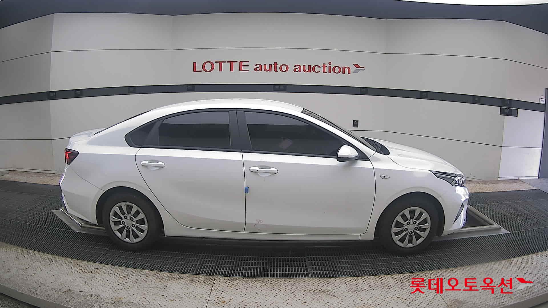 2022 - kia k3
