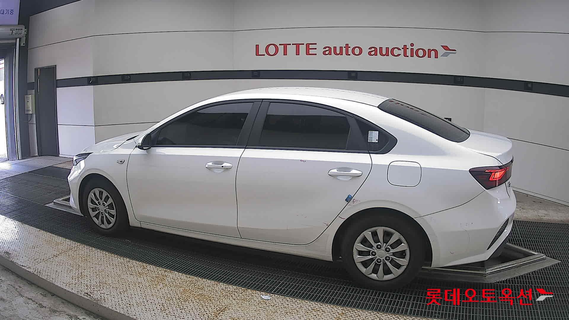 2022 - kia k3