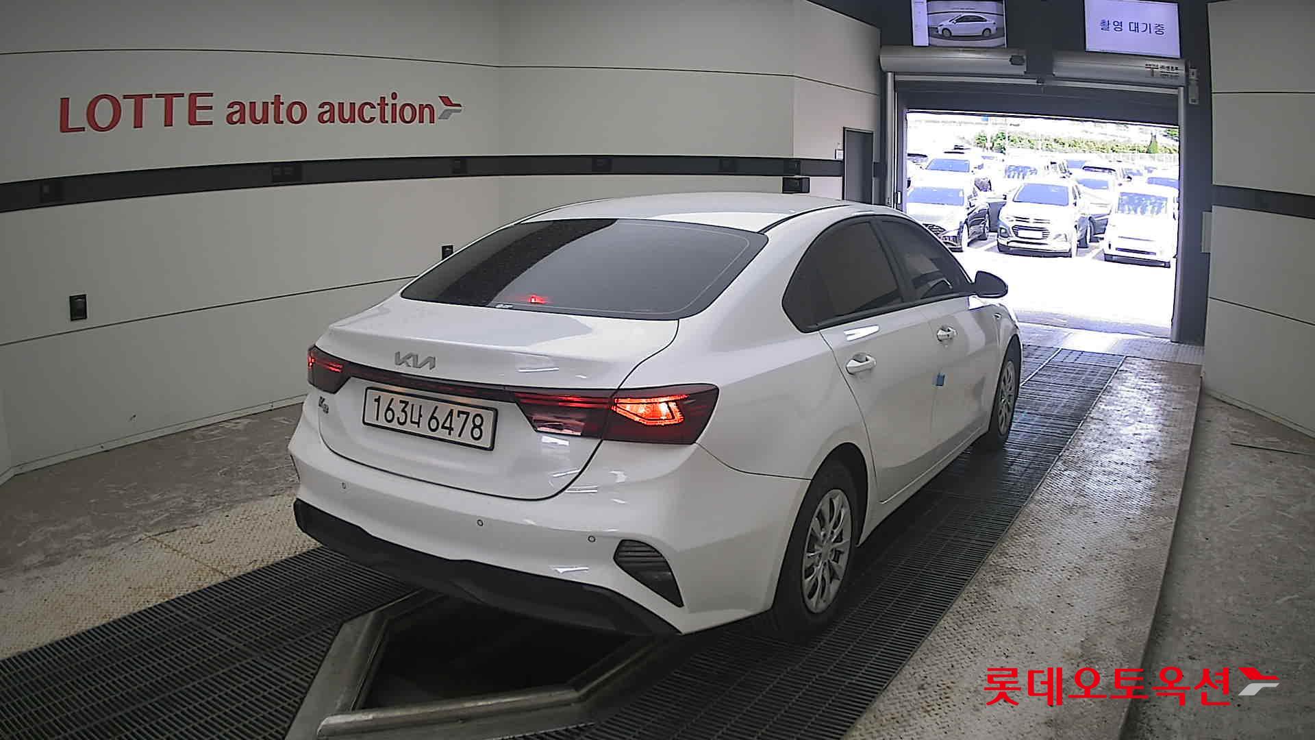 2022 - kia k3