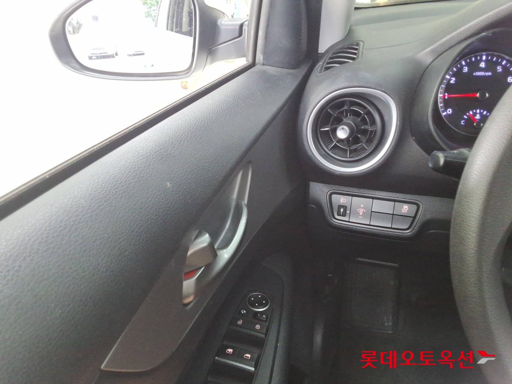 2022 - kia k3