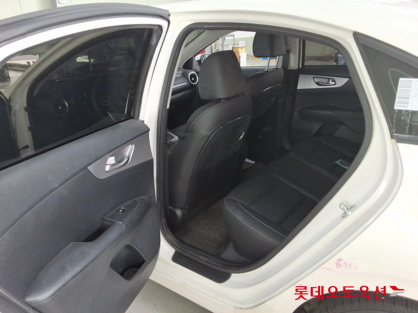 2022 - kia k3