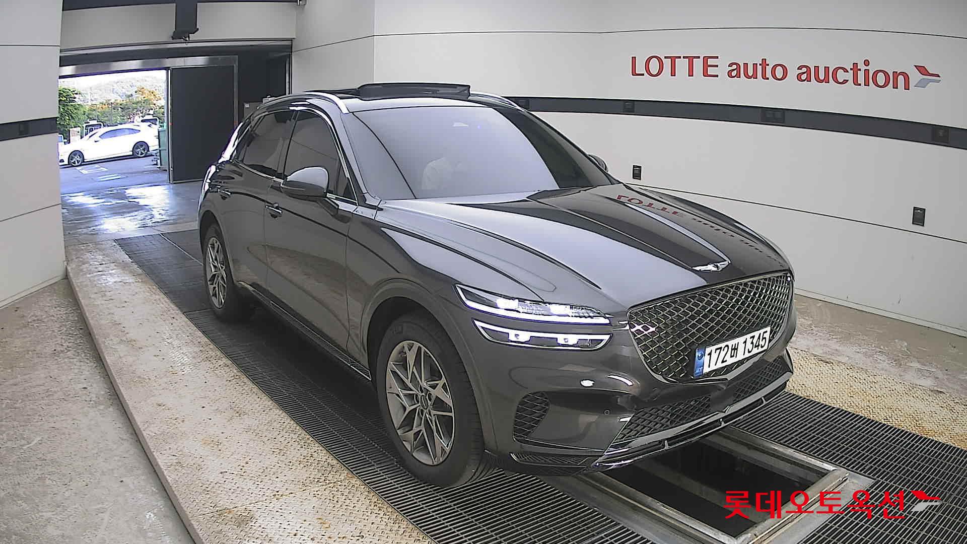 2023 - genesis gv70