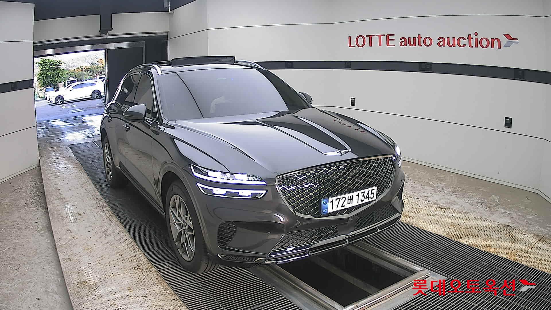 2023 - genesis gv70