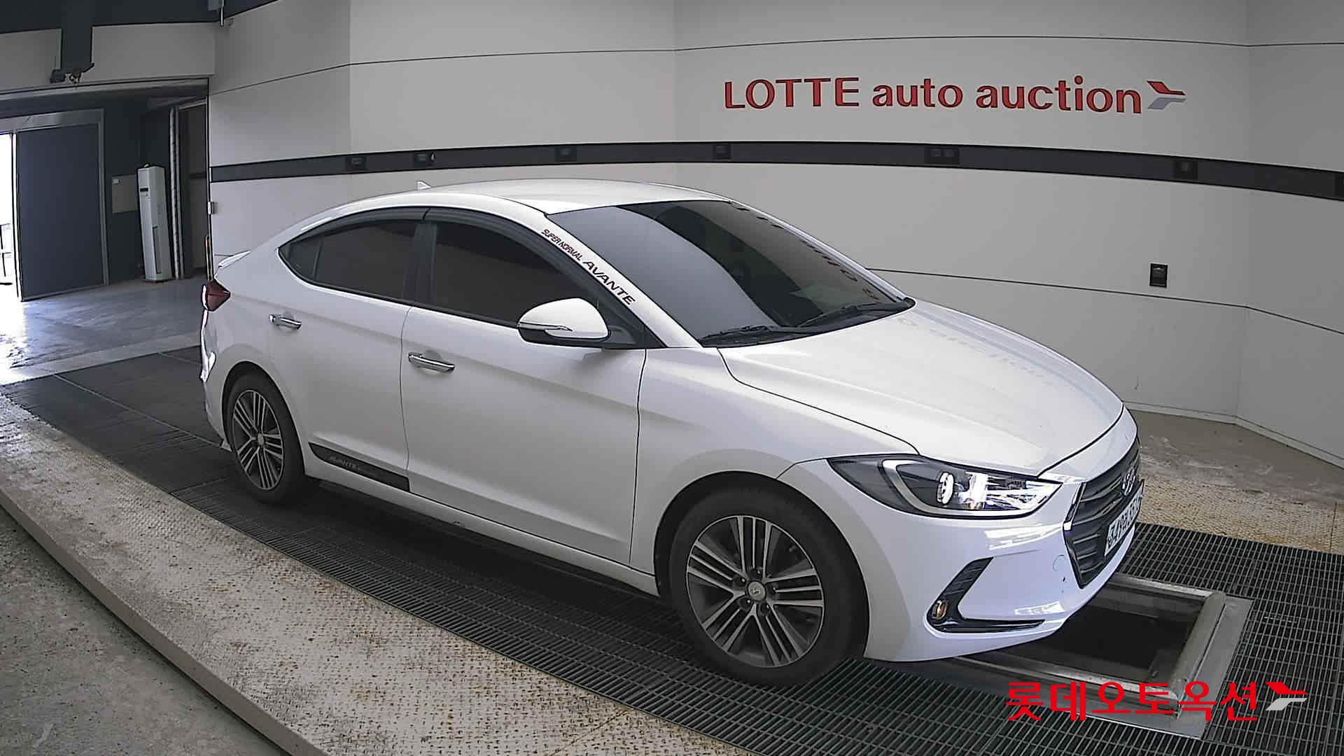 2017 - hyundai avante