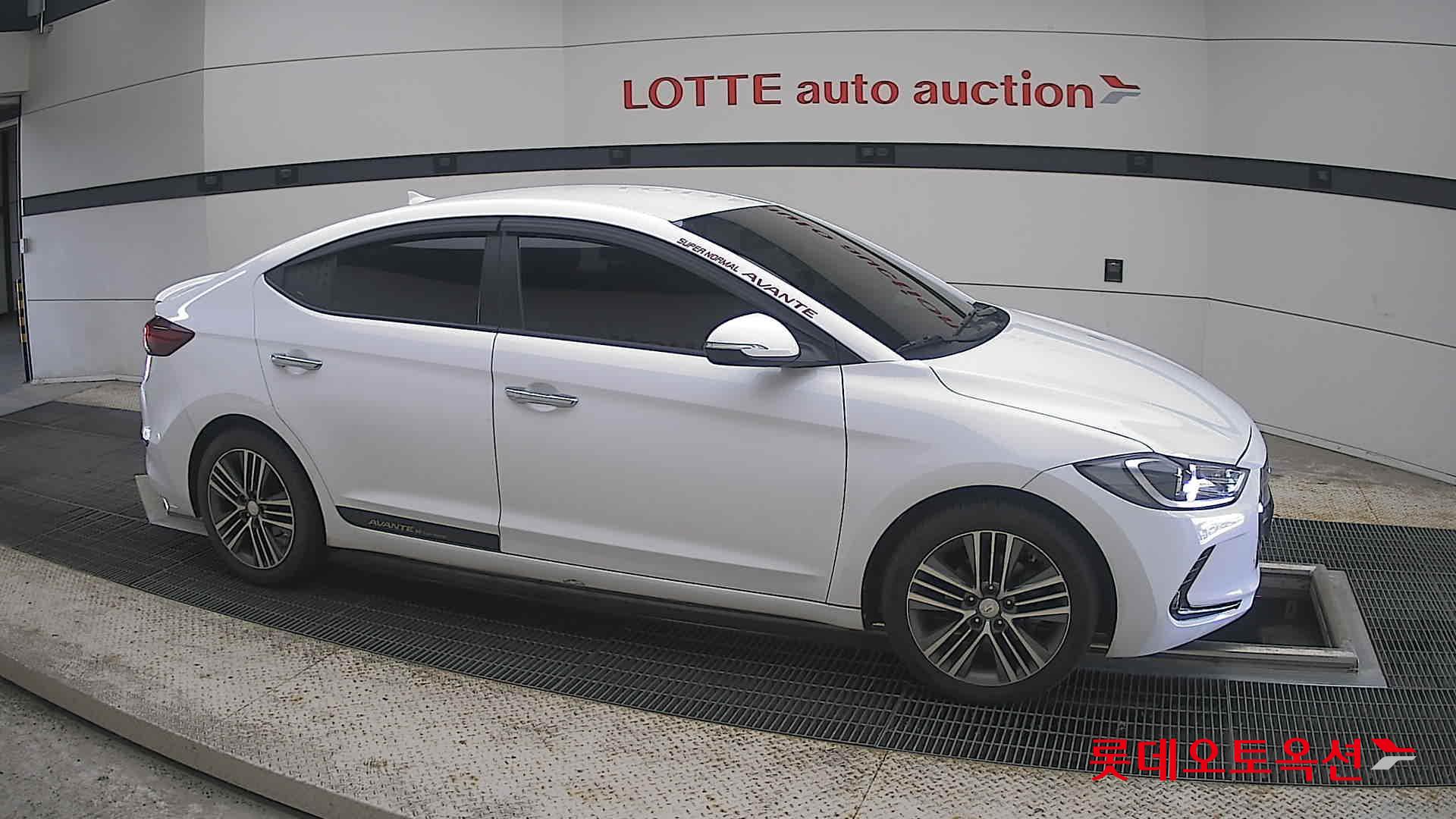 2017 - hyundai avante