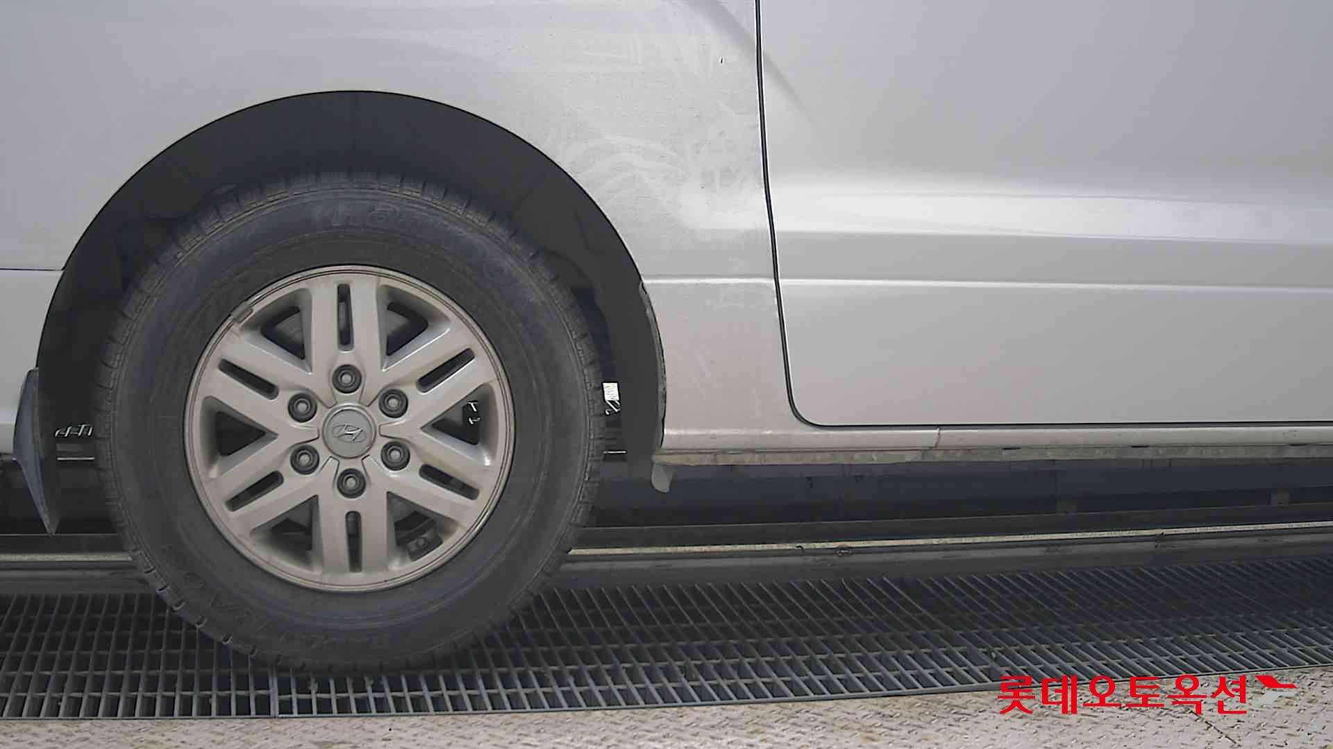 2020 - hyundai grand starex