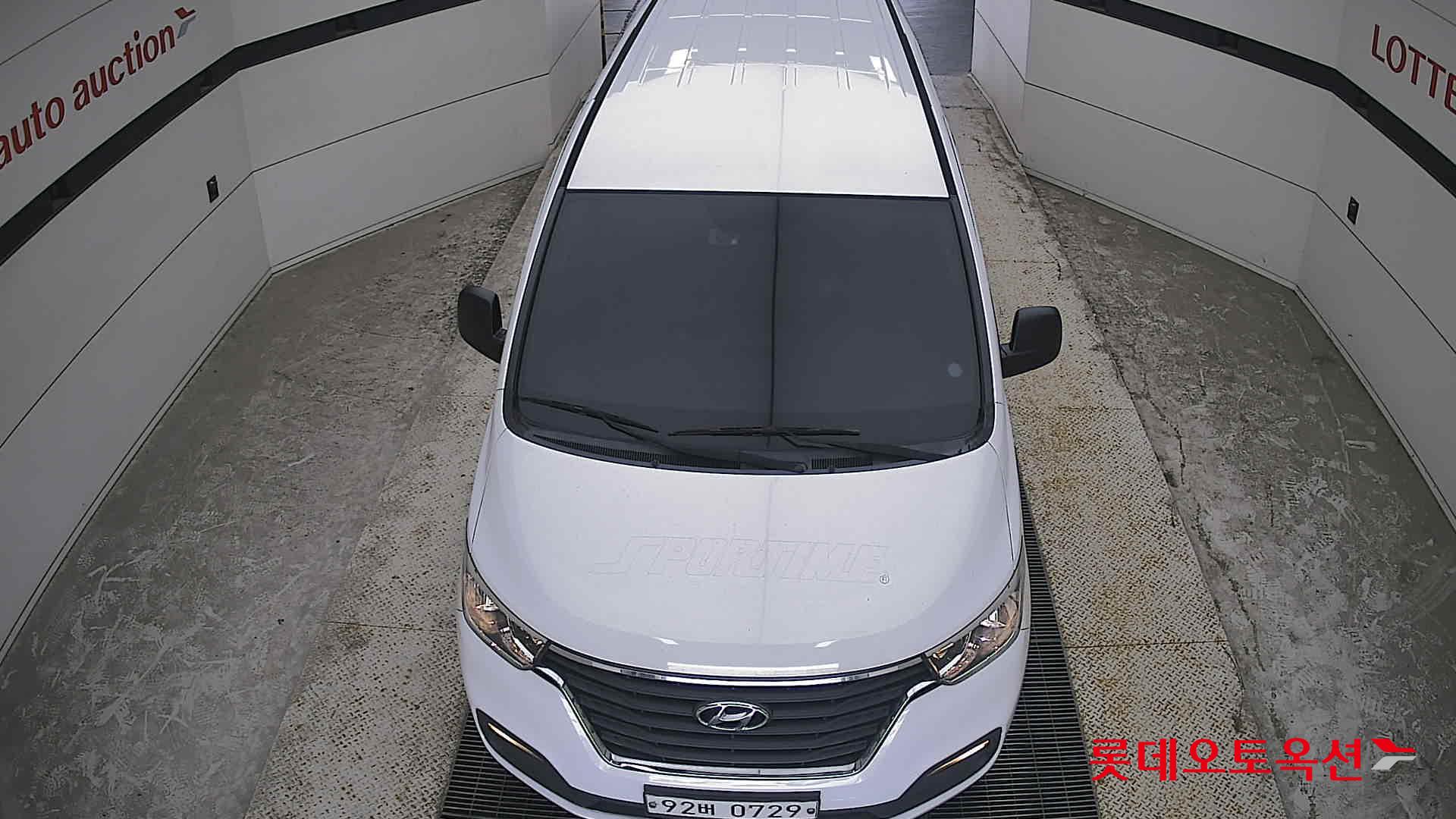 2020 - hyundai grand starex