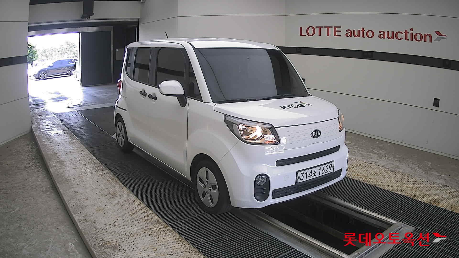 2019 - kia ray