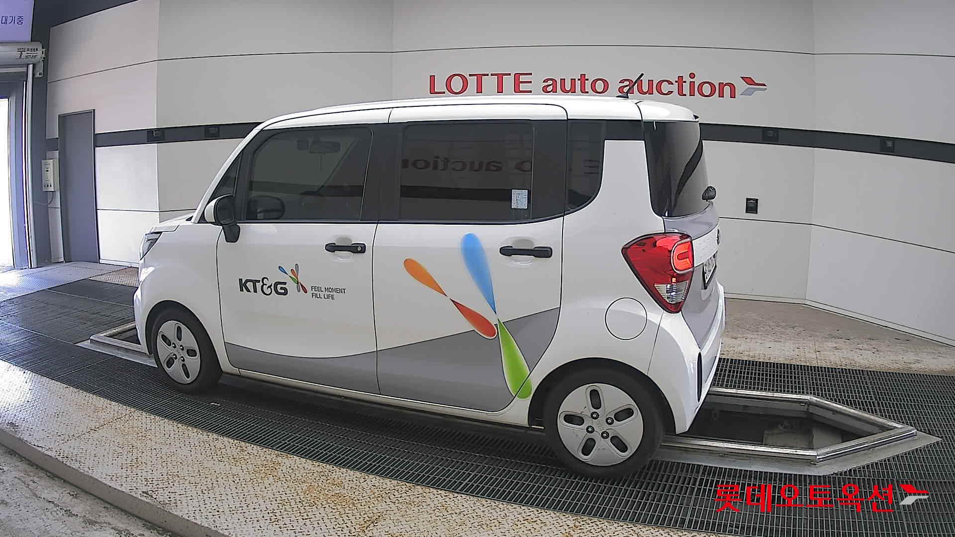 2019 - kia ray