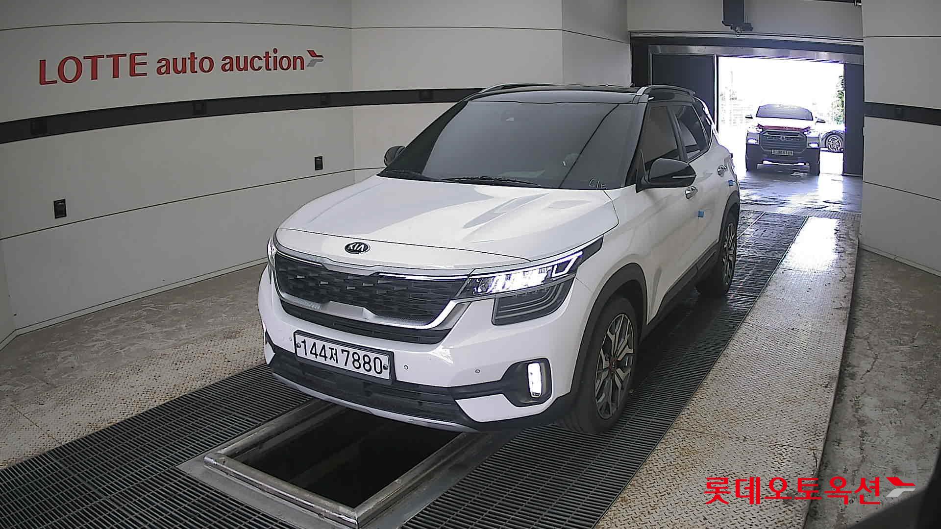 2020 - kia seltos
