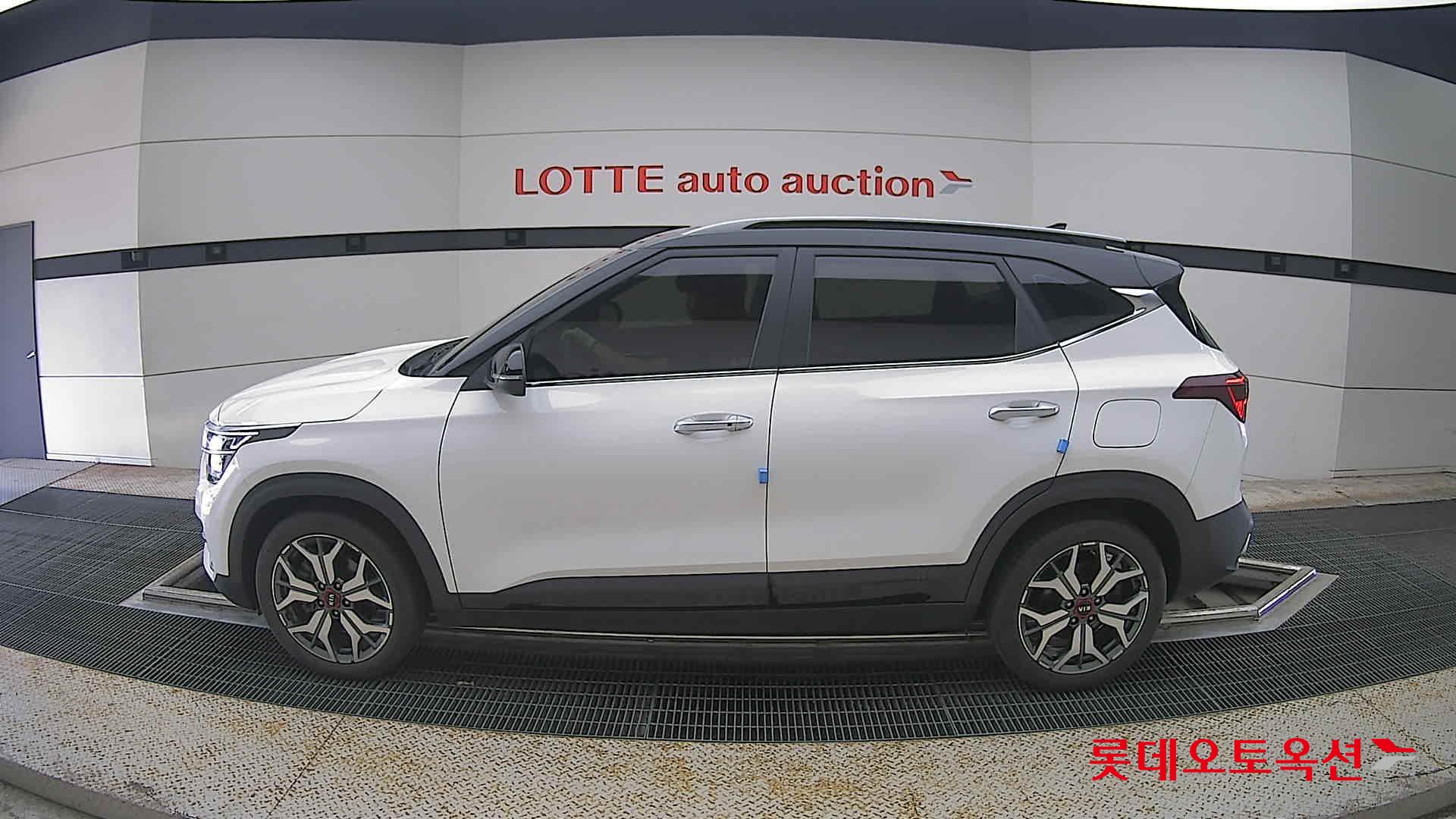 2020 - kia seltos