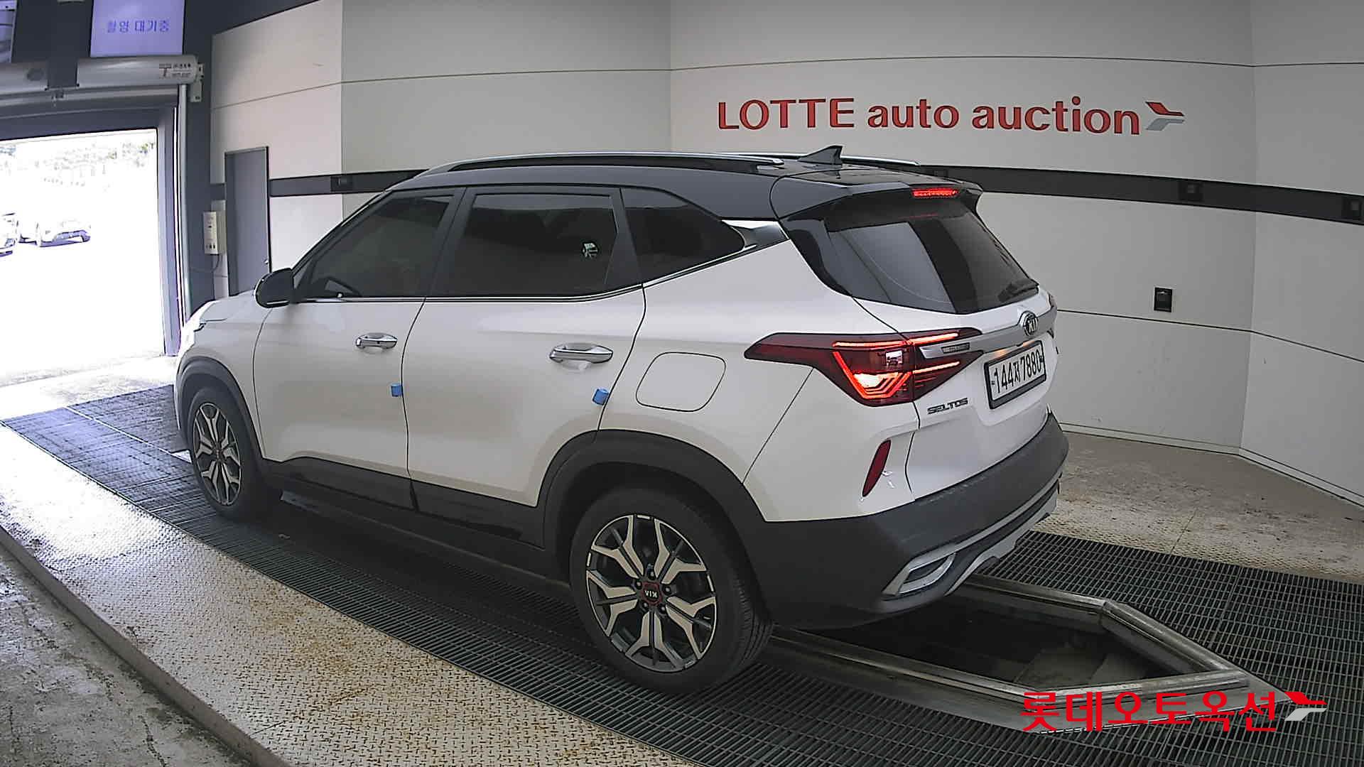 2020 - kia seltos