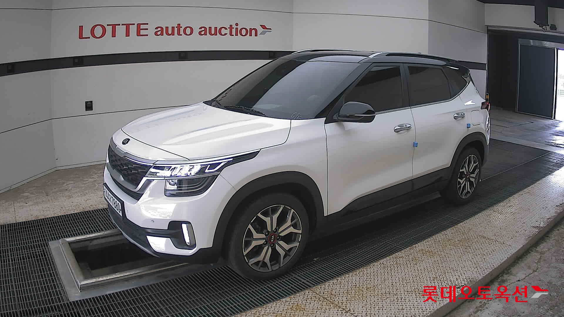 2020 - kia seltos