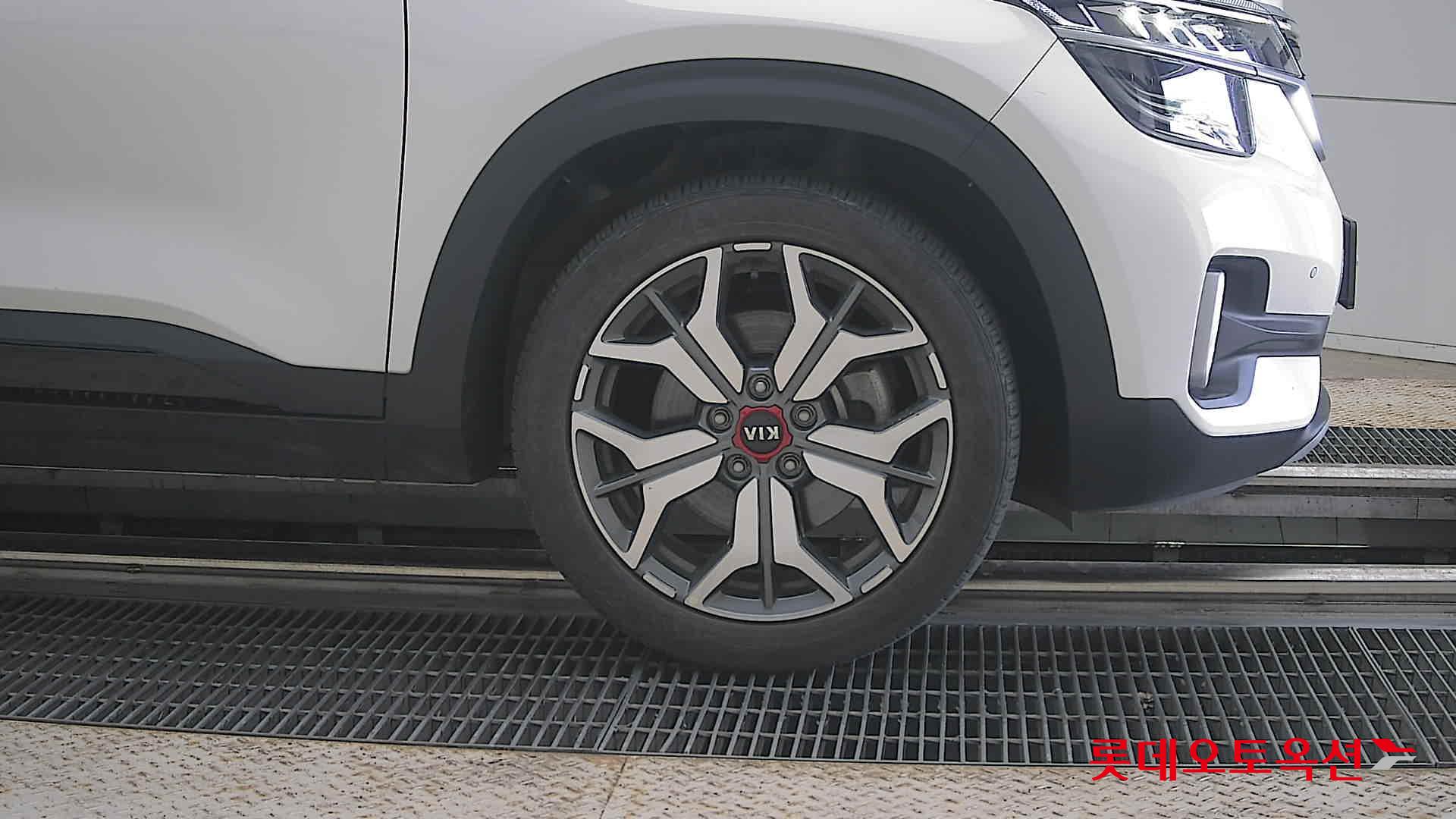 2020 - kia seltos