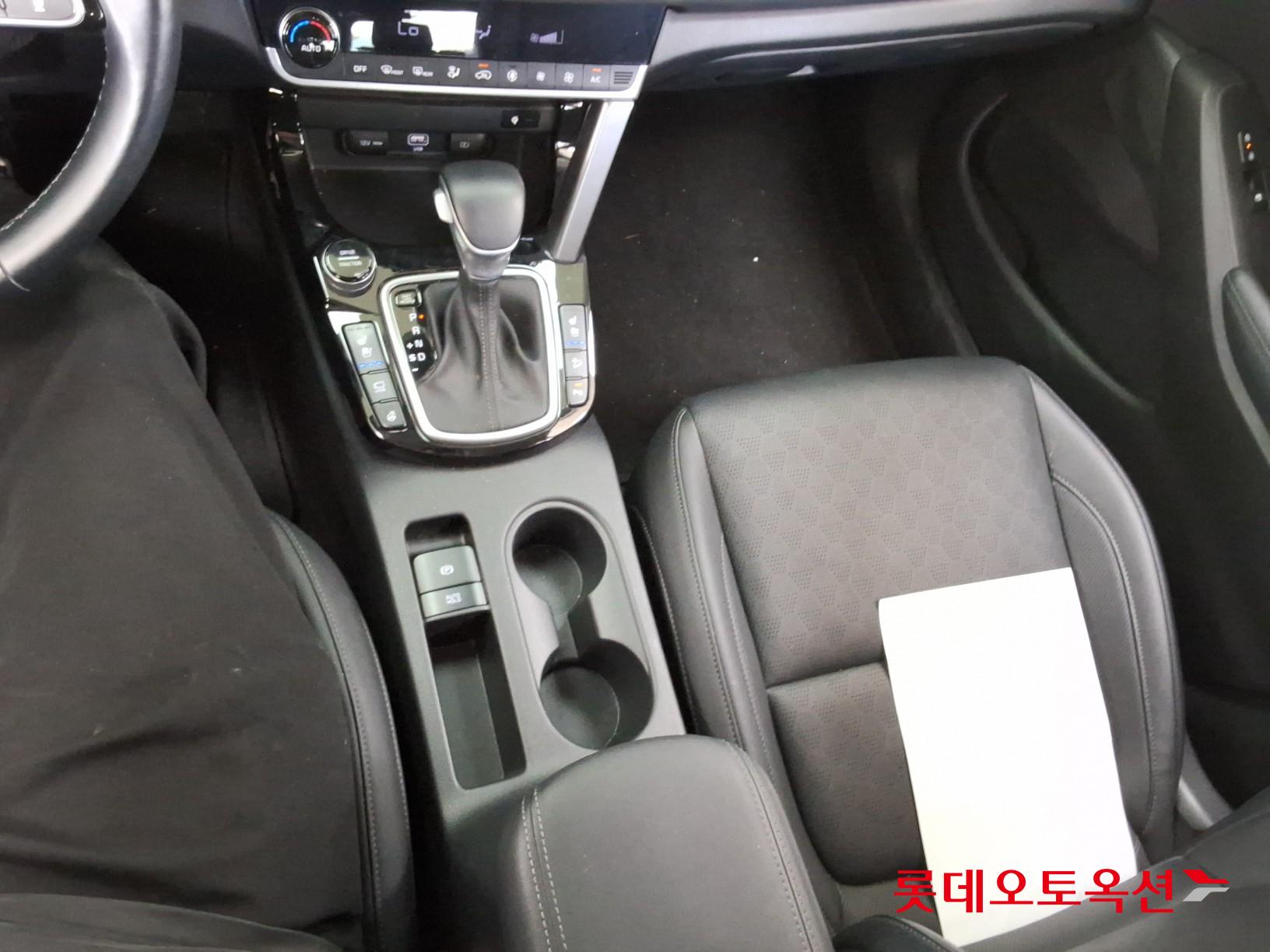 2020 - kia seltos