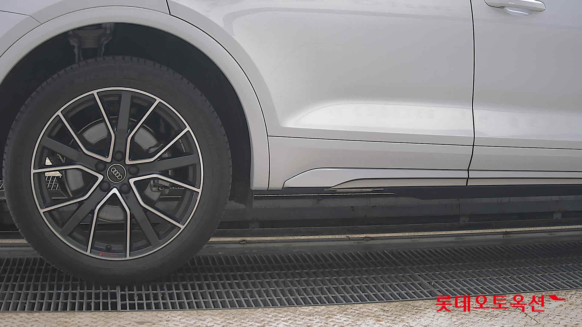 2024 - audi q5