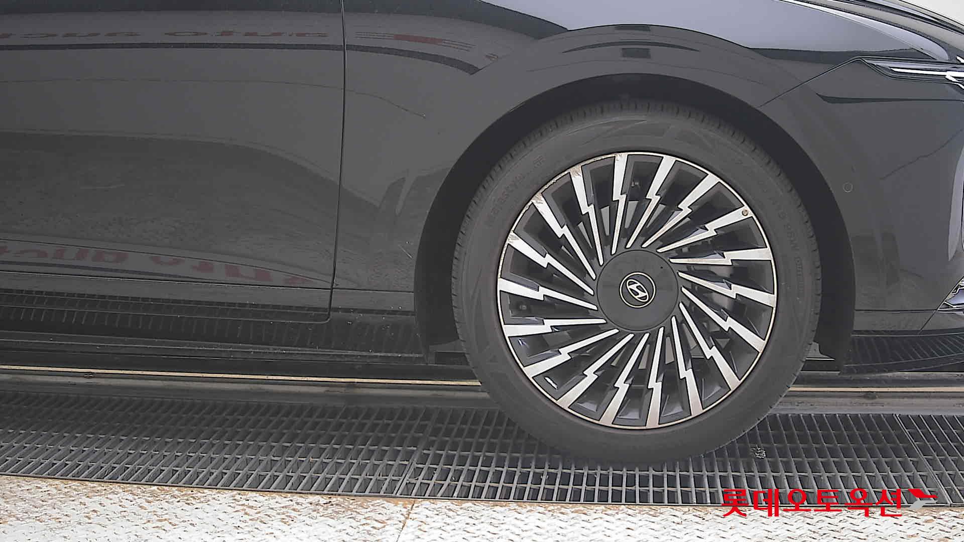2025 - hyundai grandeur