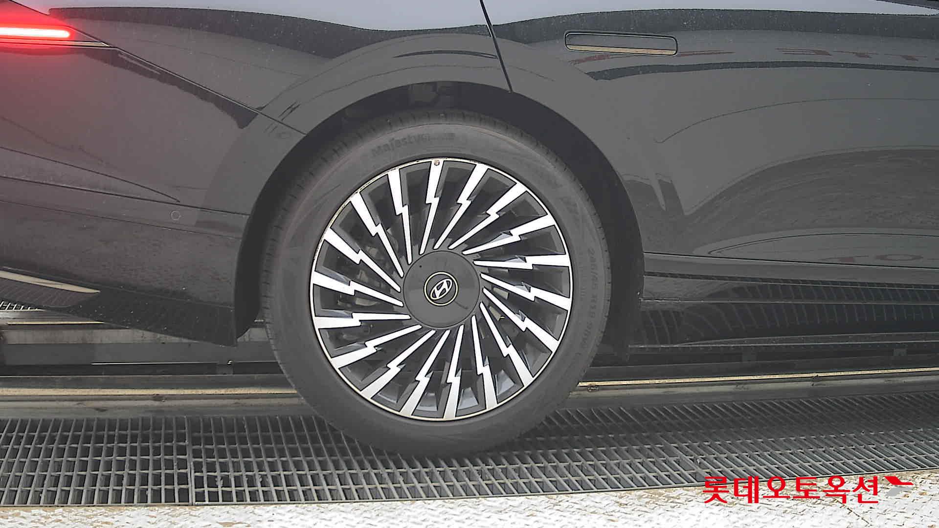 2025 - hyundai grandeur
