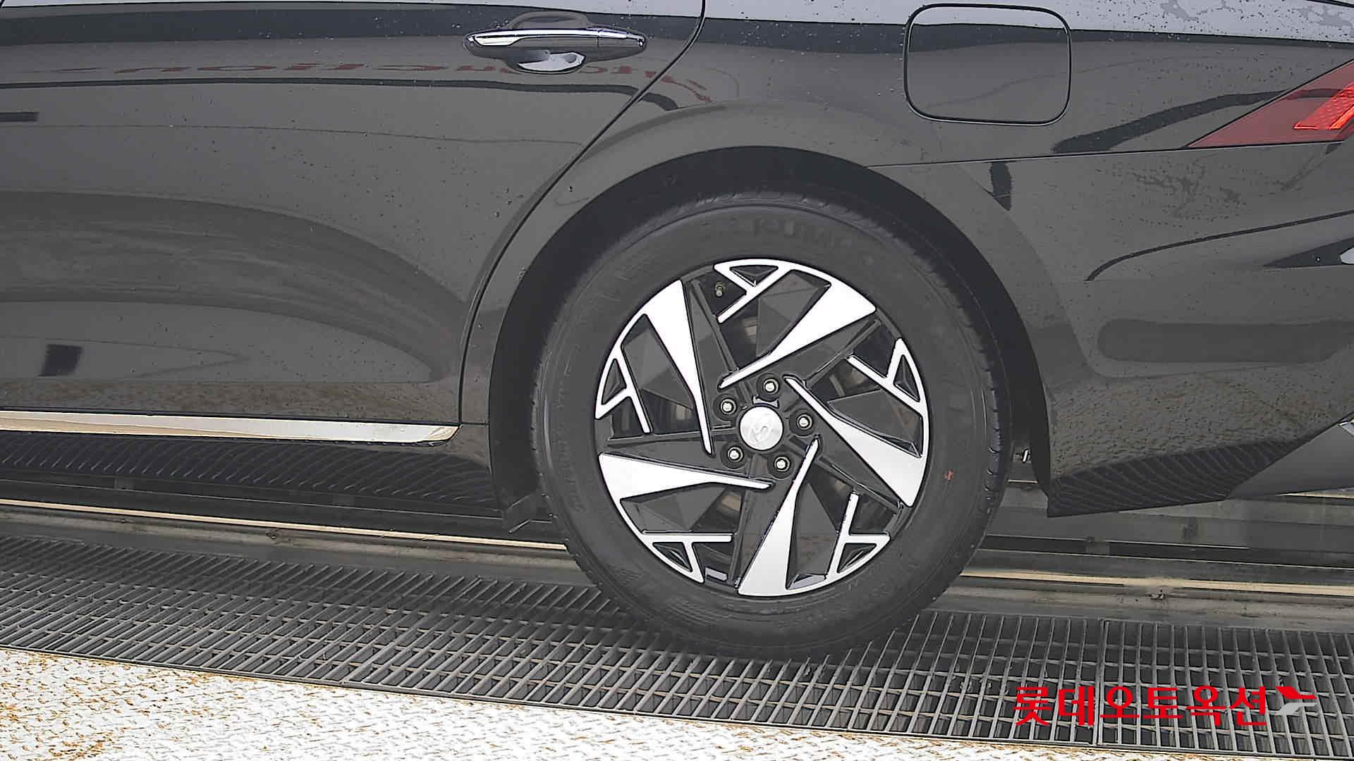 2022 - hyundai grandeur