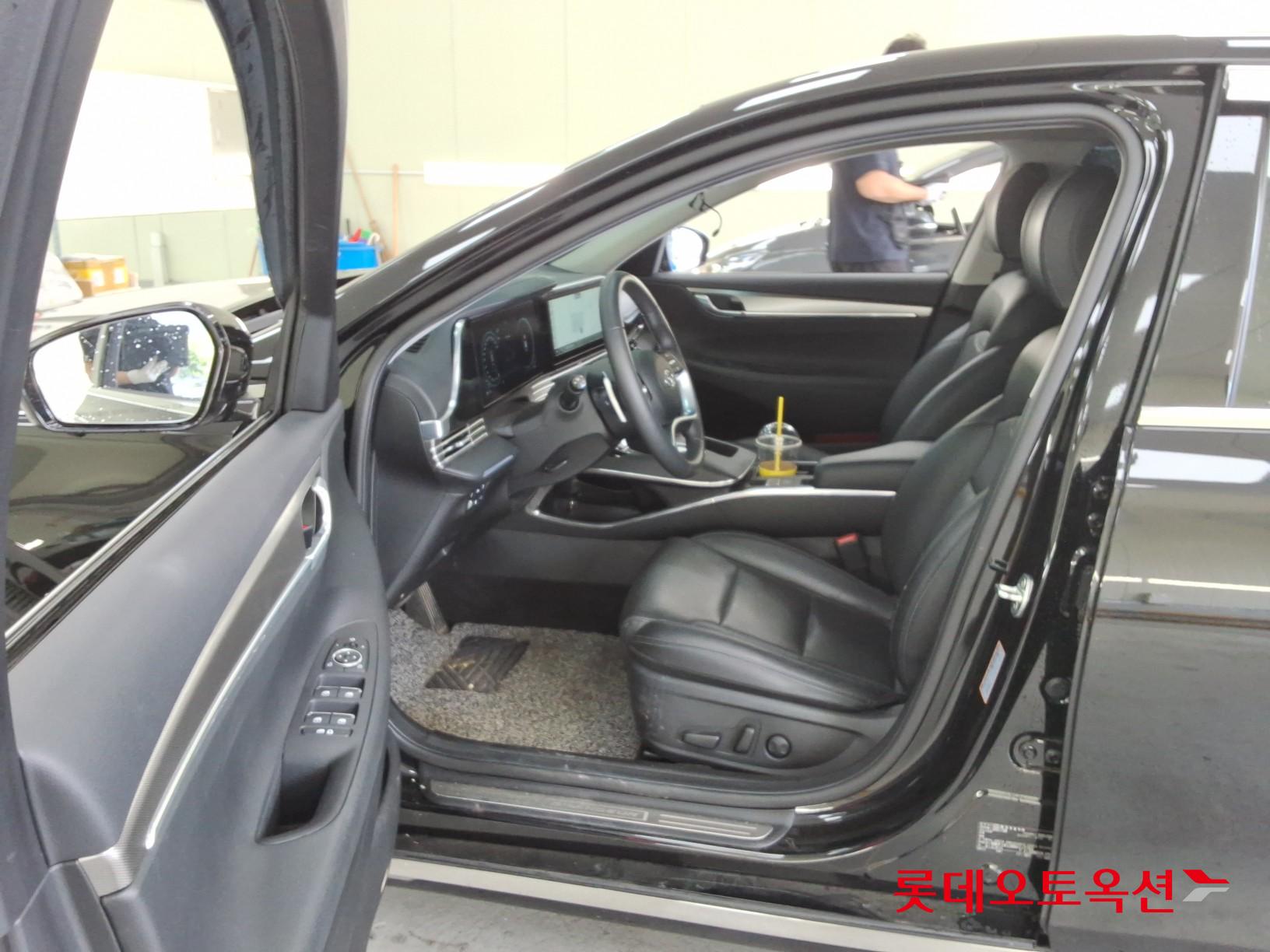 2022 - hyundai grandeur