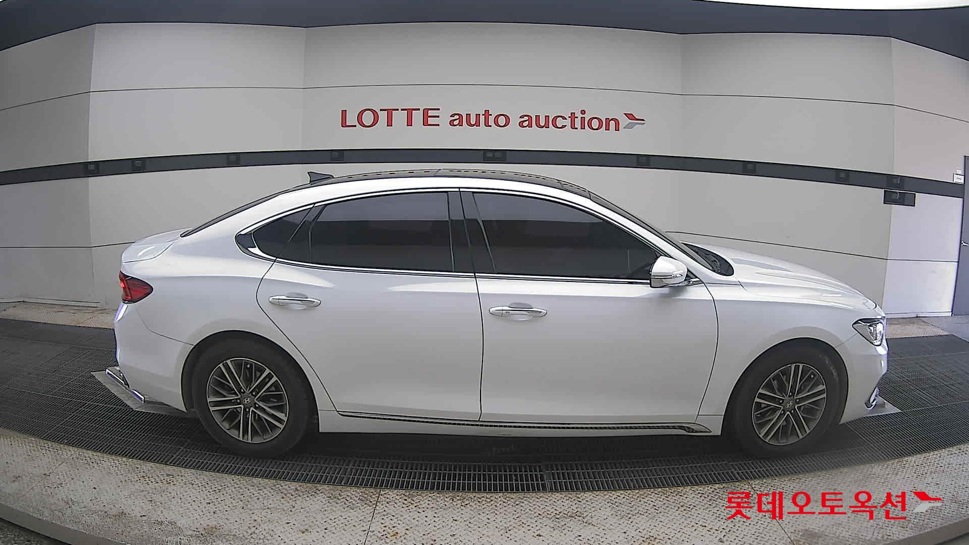 2019 - hyundai grandeur