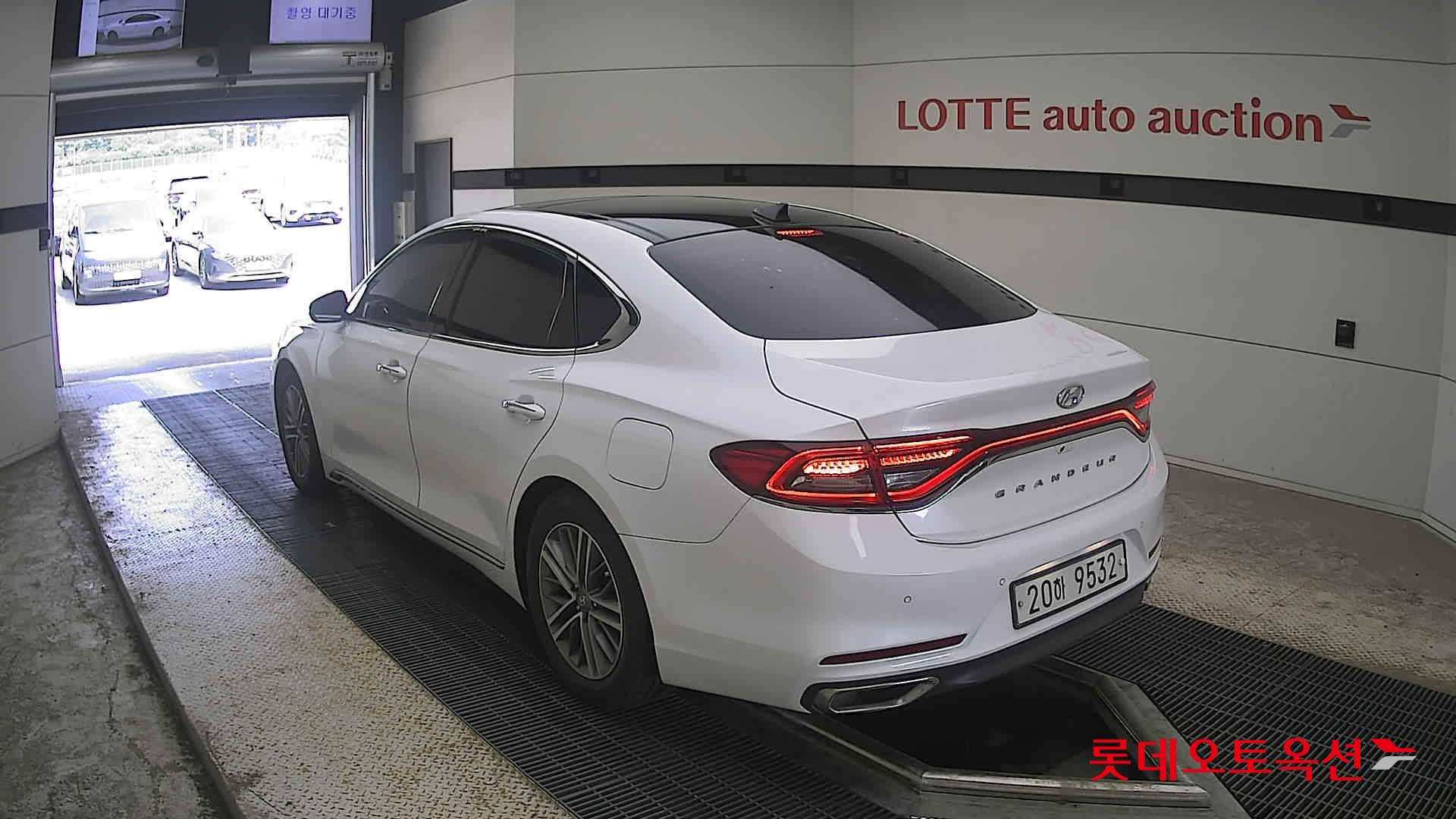 2019 - hyundai grandeur