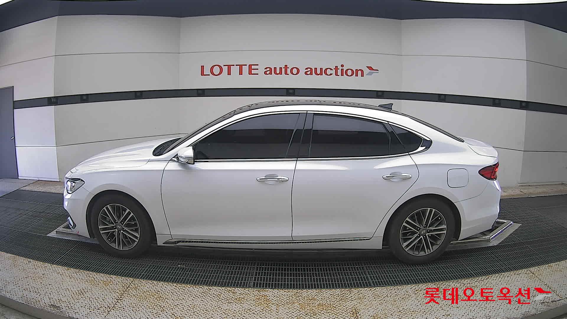 2019 - hyundai grandeur