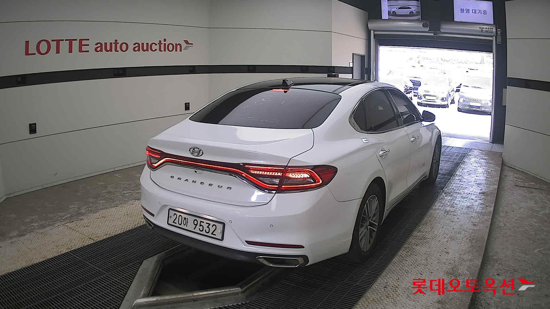 2019 - hyundai grandeur