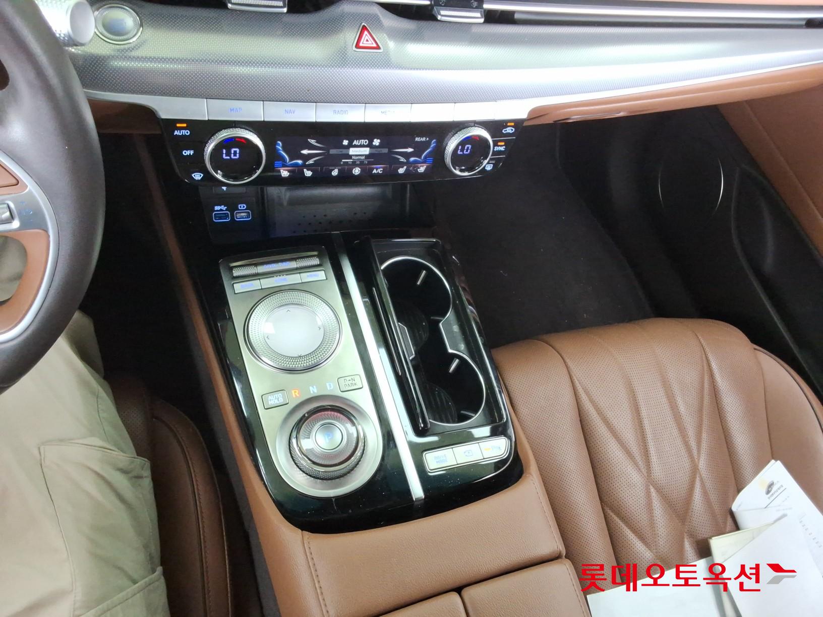 2022 - genesis g80