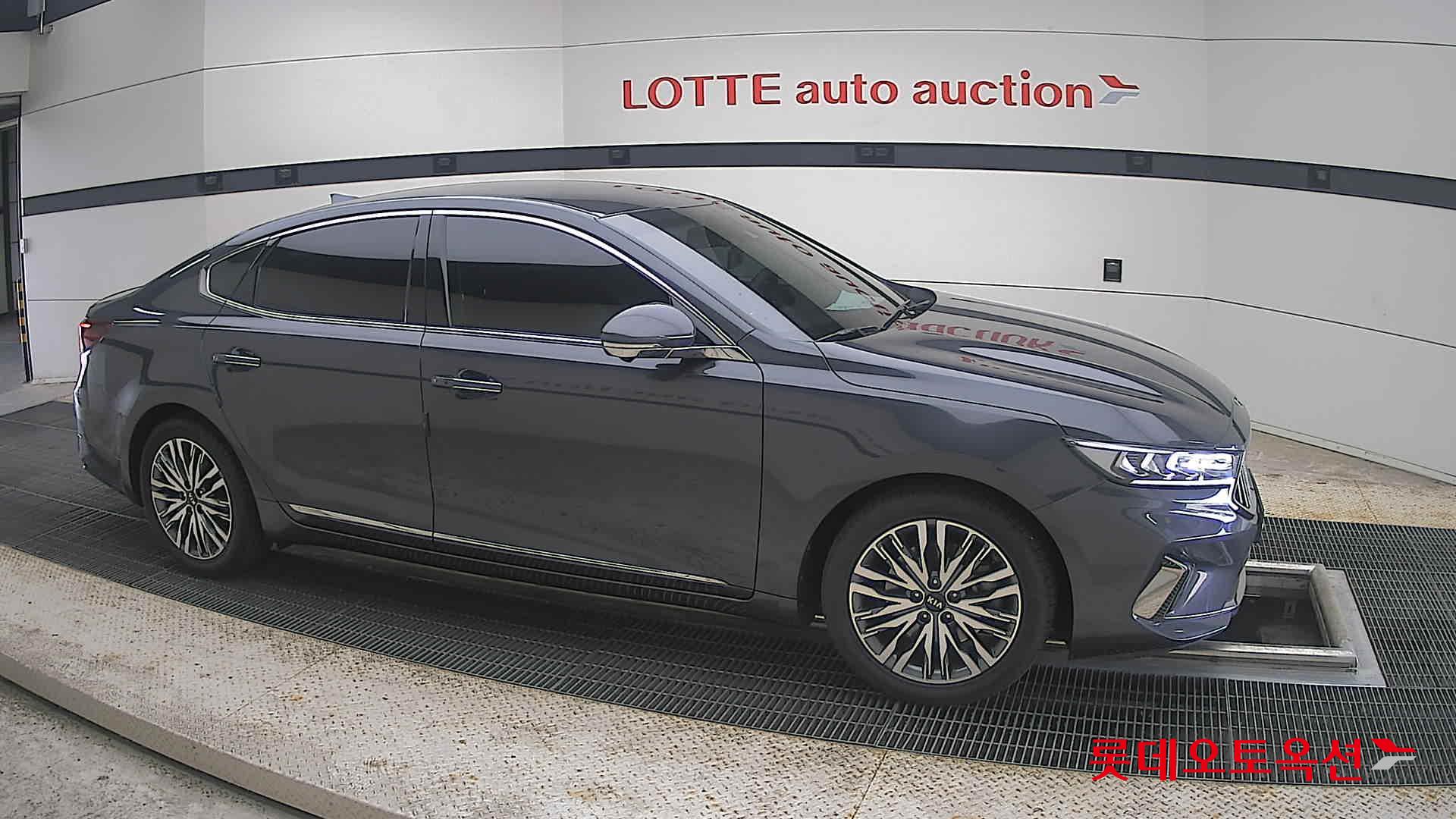 2020 - kia k7