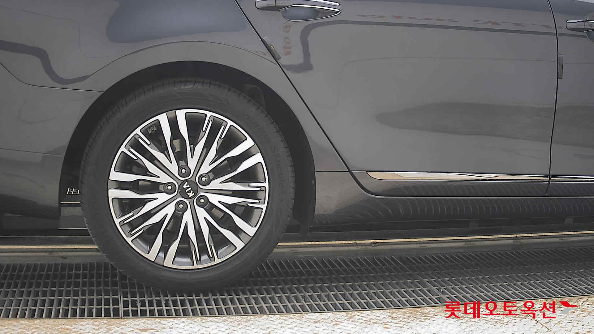 2020 - kia k7