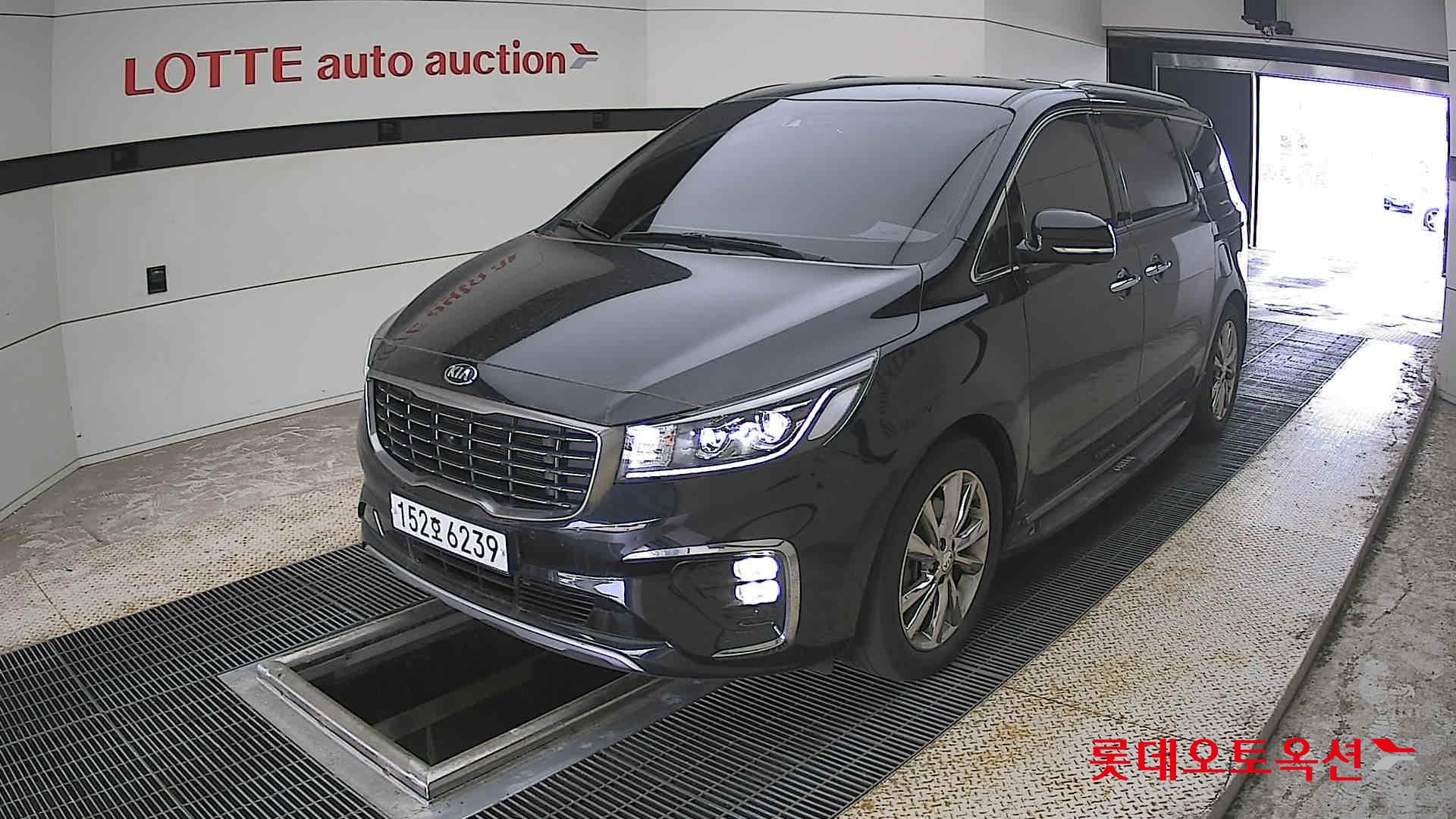 2020 - kia carnival