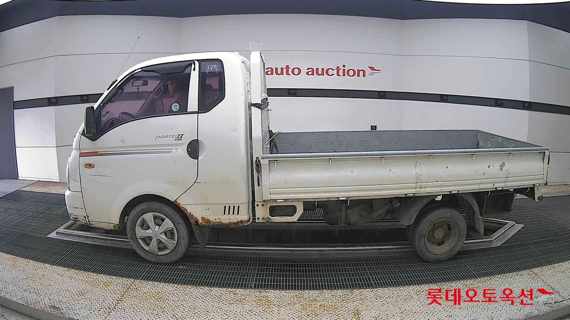 2013 - hyundai porter