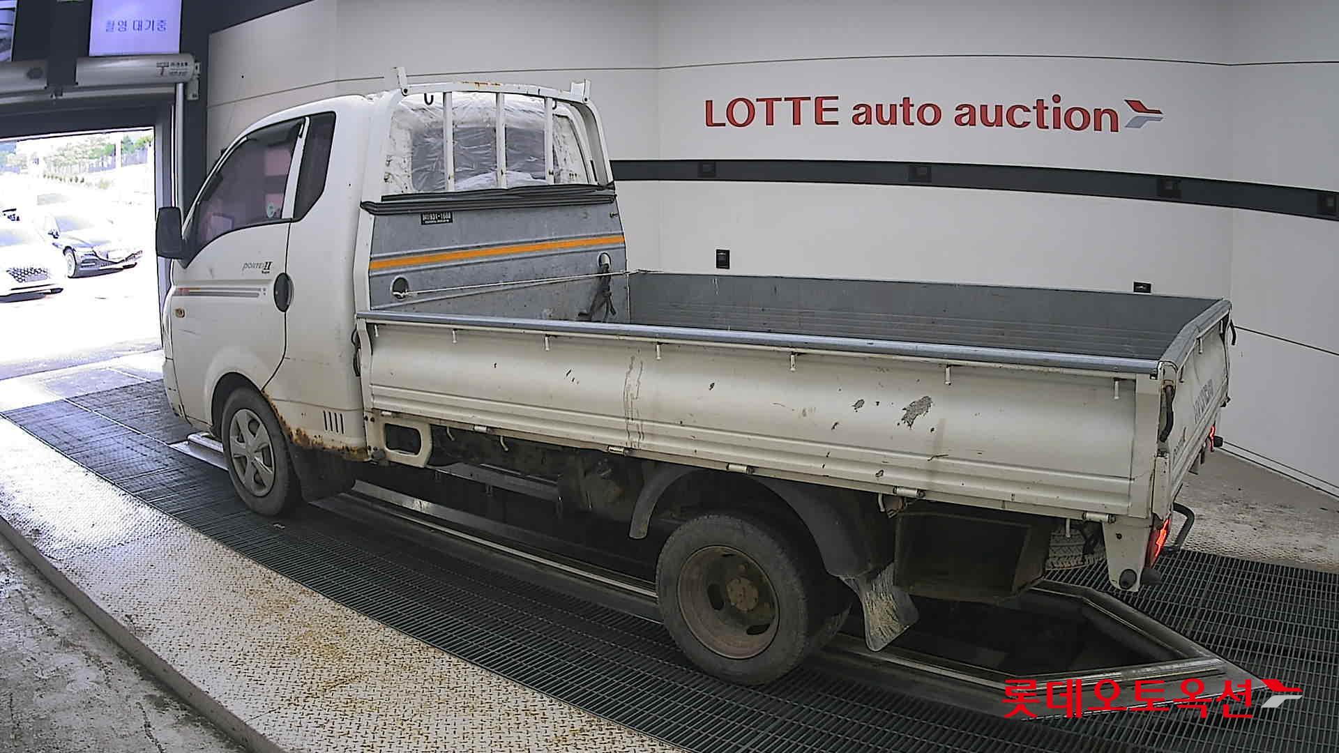 2013 - hyundai porter