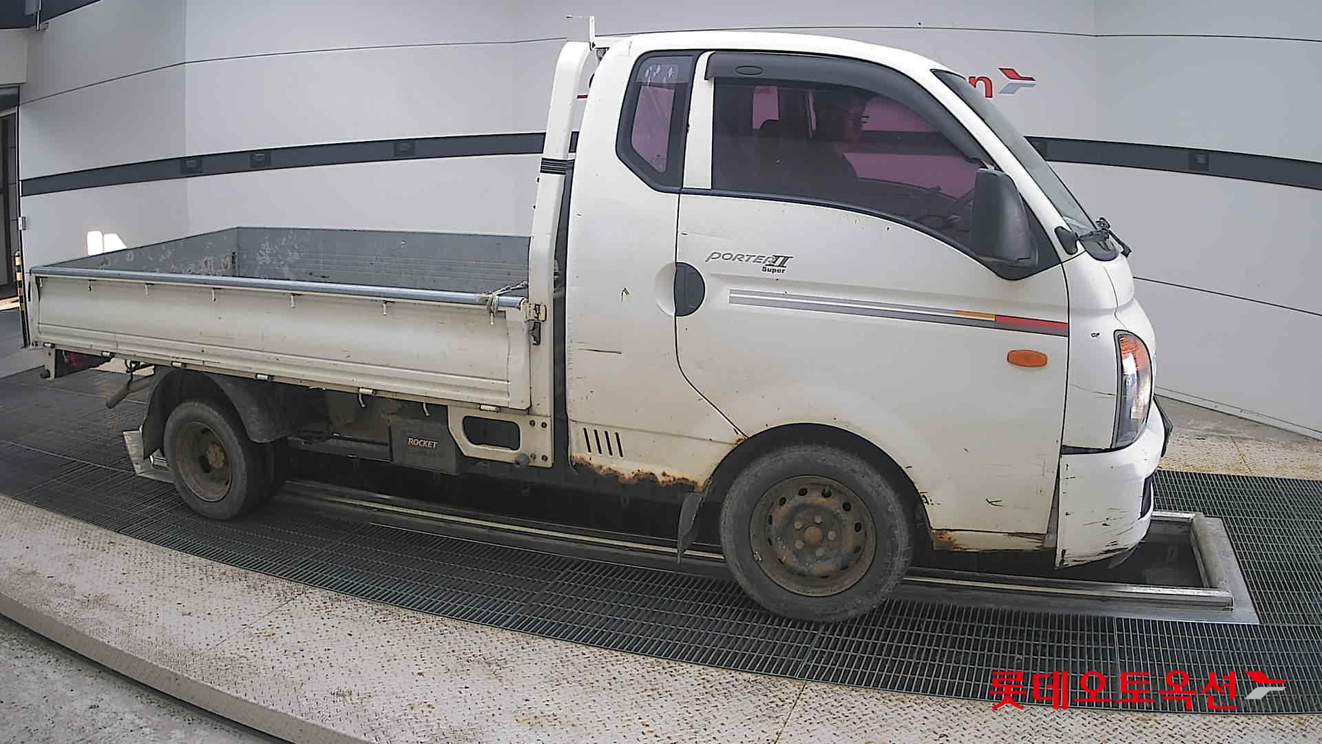 2013 - hyundai porter