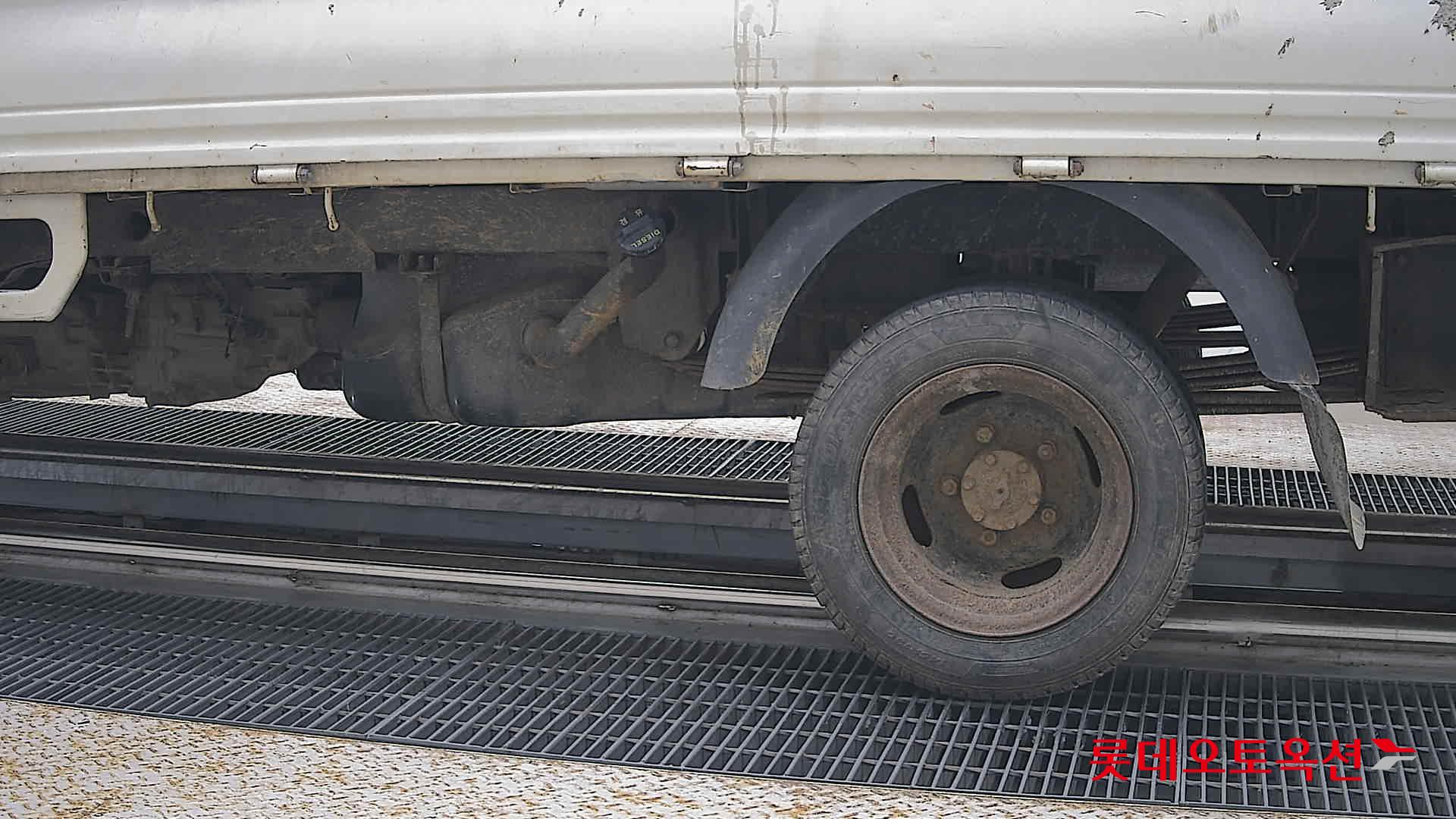 2013 - hyundai porter